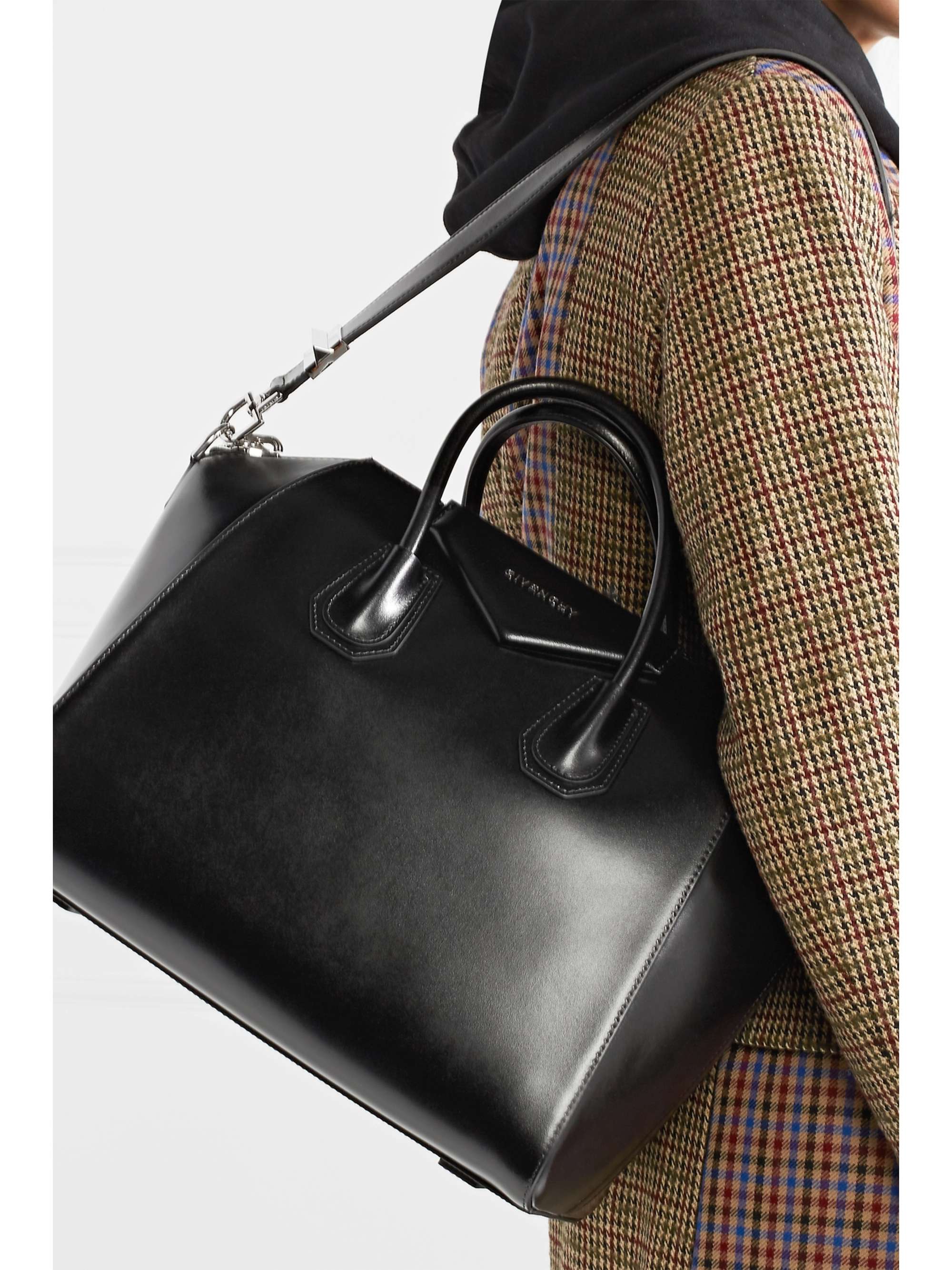 GIVENCHY Antigona medium leather tote