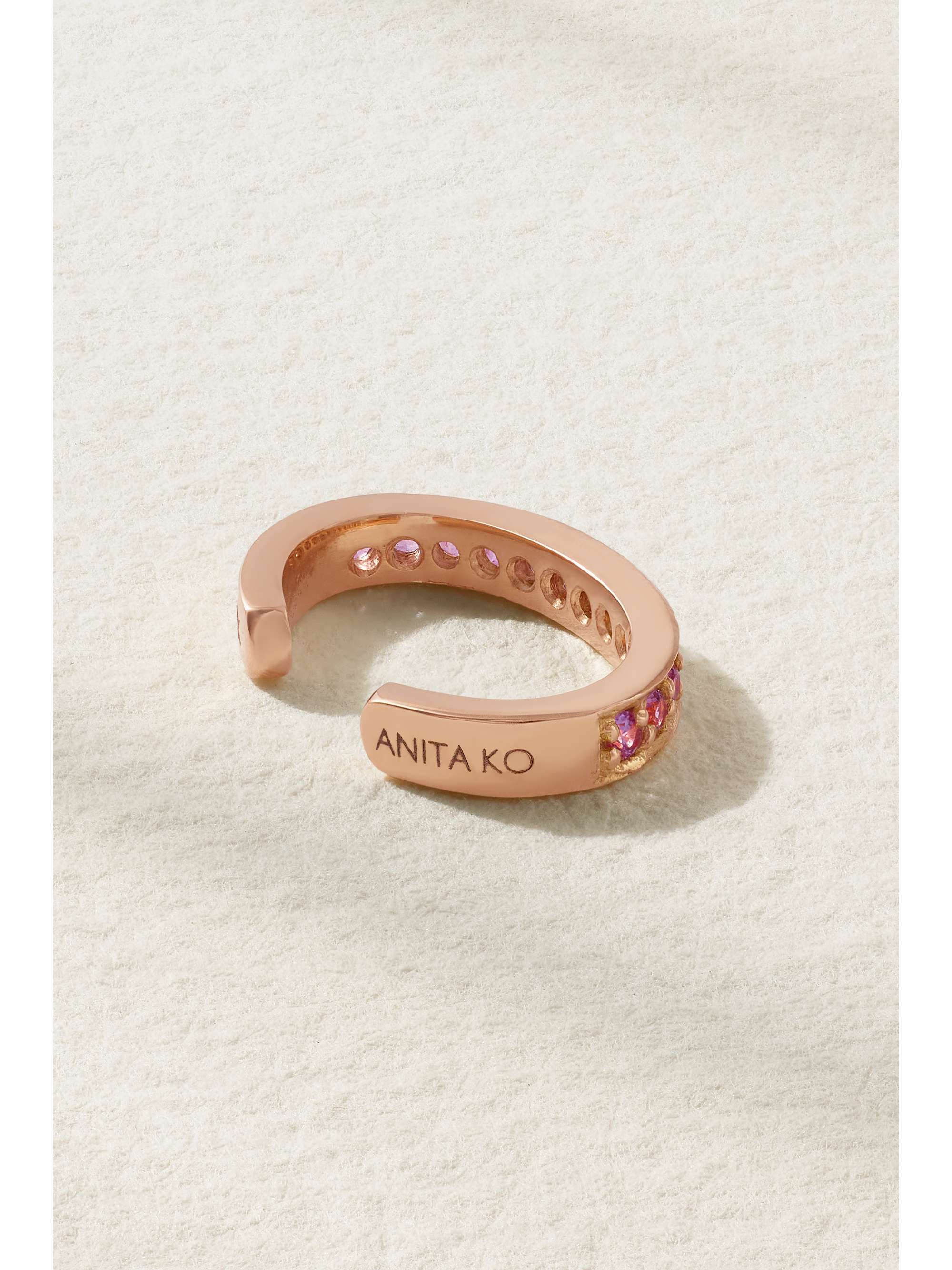 ANITA KO Ear Cuff aus 18 Karat Roségold mit Saphiren