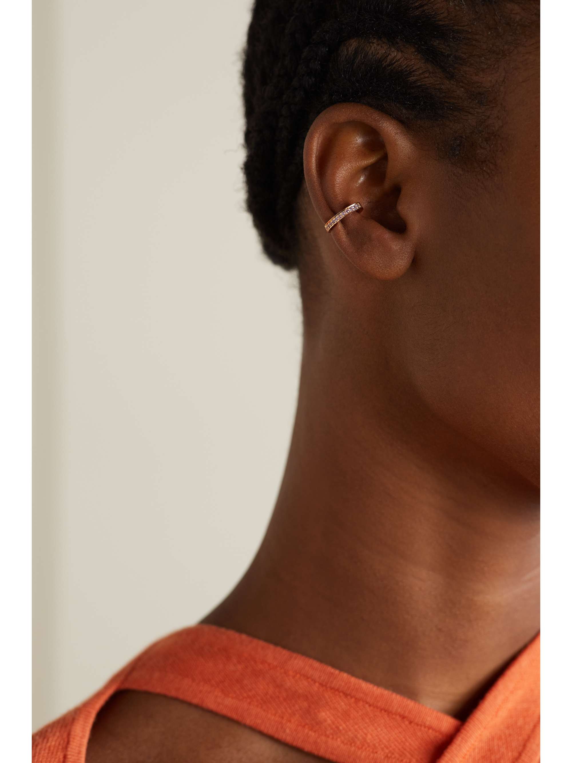 ANITA KO Ear Cuff aus 18 Karat Roségold mit Saphiren