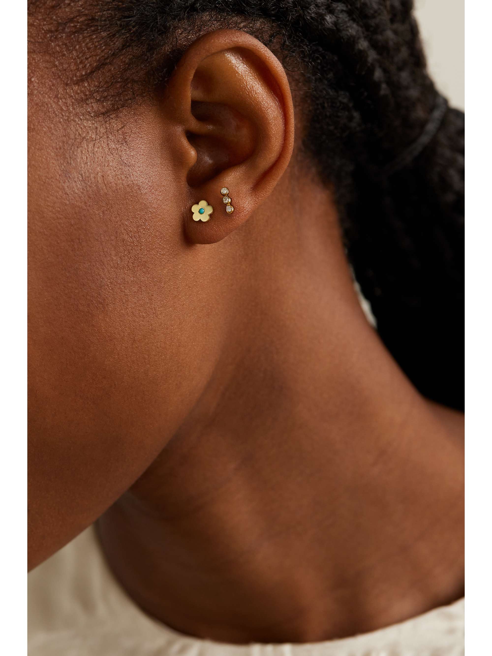 JENNIFER MEYER Large Daisy 18-karat gold diamond earrings