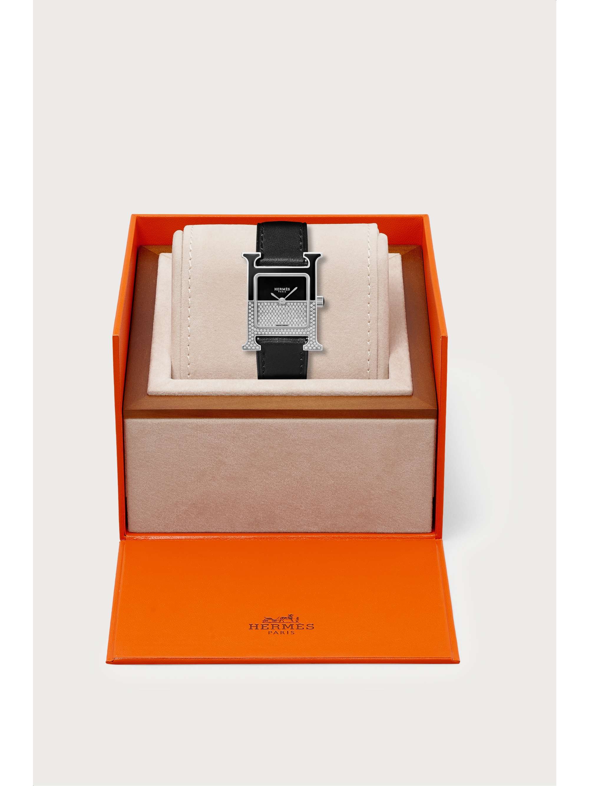 HERMÈS TIMEPIECES Heure H Double Jeu 21mm small stainless steel, lacquer, leather and diamond watch