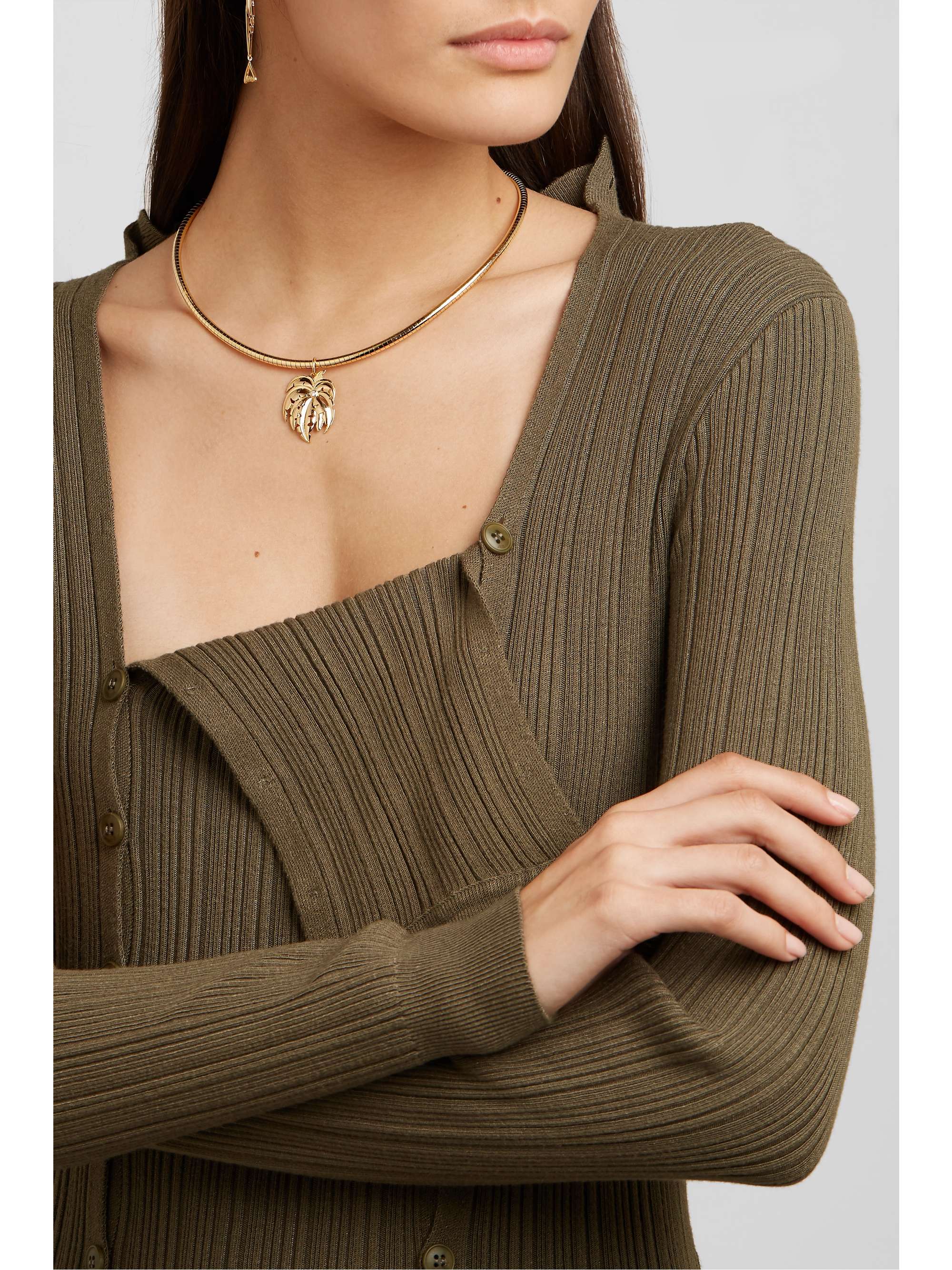 YVONNE LÉON 18-karat gold diamond necklace