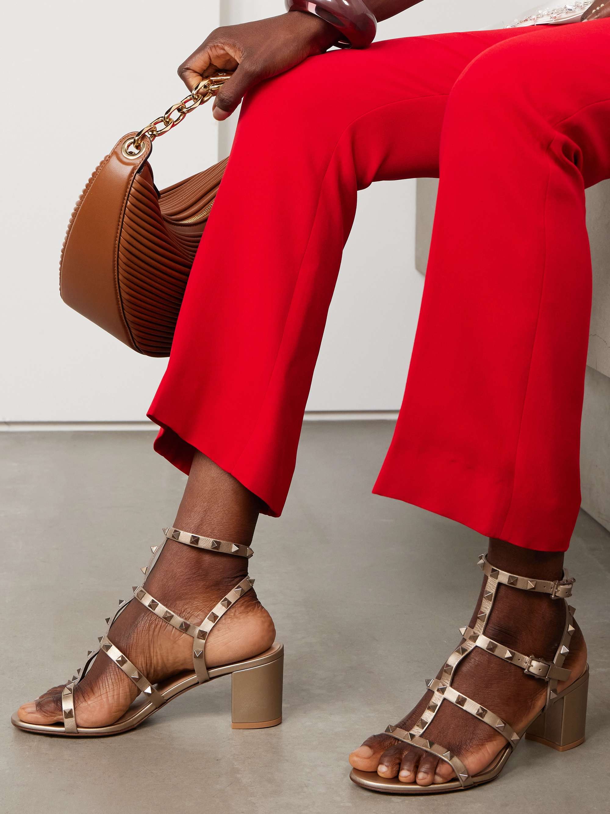 Rockstud Net Leather Sandals in Gold - Valentino Garavani