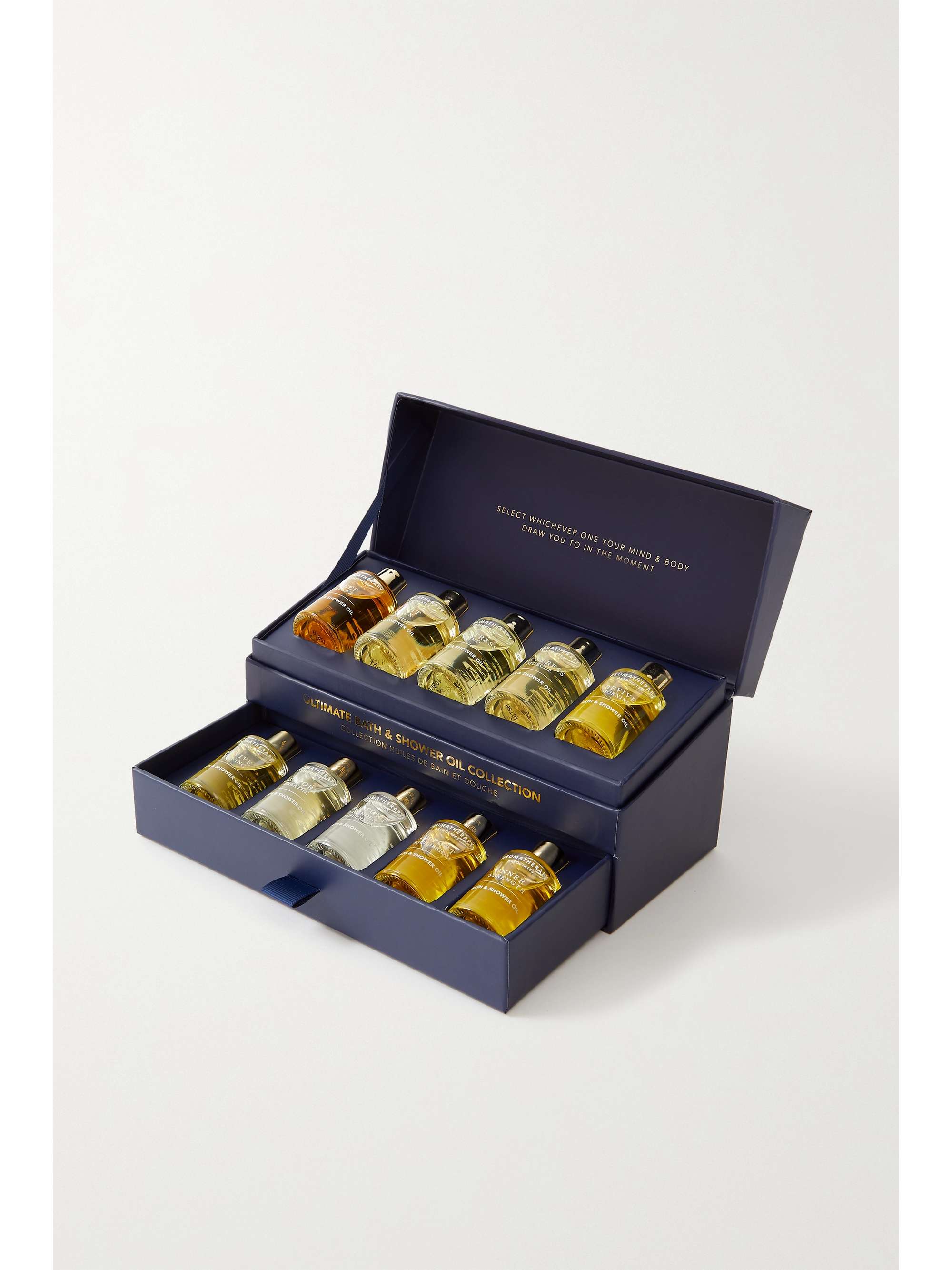 AROMATHERAPY ASSOCIATES Coffret d'huiles pour la douche et le bain Ultimate Wellbeing, 10 x 9 ml