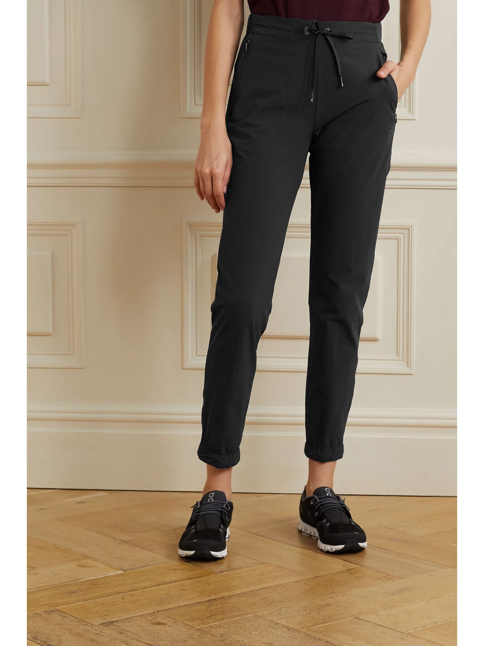 ON-RUNNING Active shell track pants
