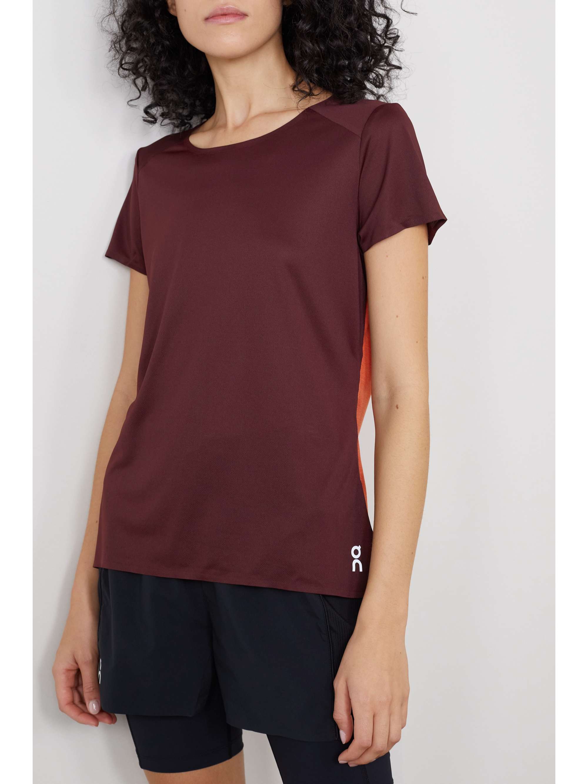ON Performance-T mesh and jersey T-shirt