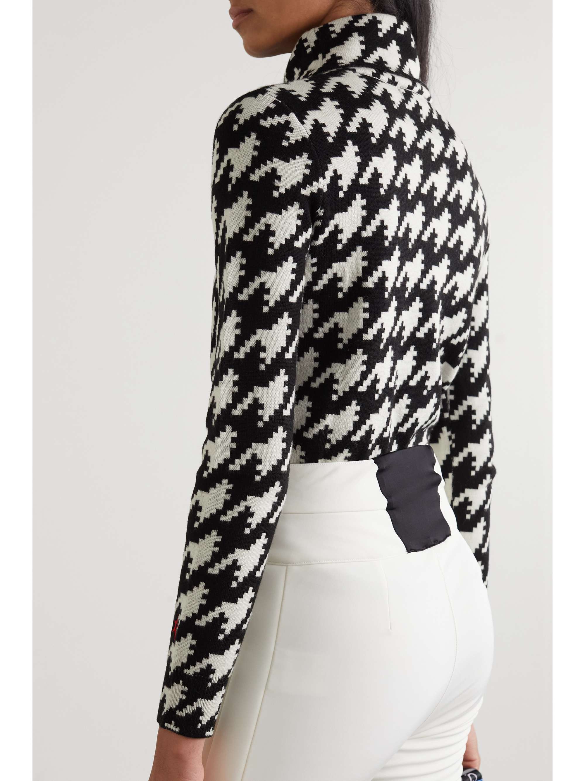 PERFECT MOMENT Houndstooth merino wool turtleneck sweater