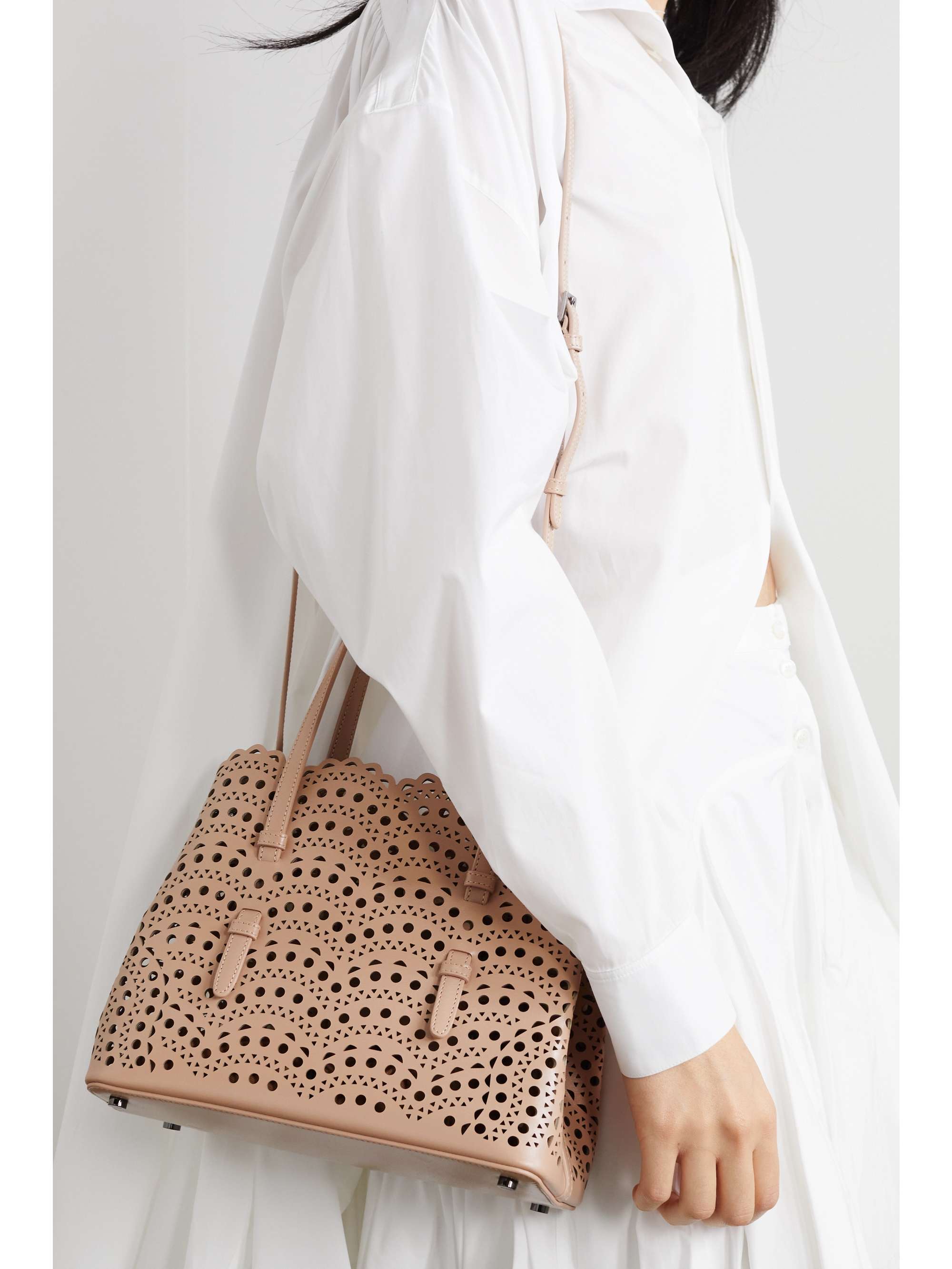ALAÏA Le Mina 25 Vienne Wave Tote aus lasergeschnittenem Leder
