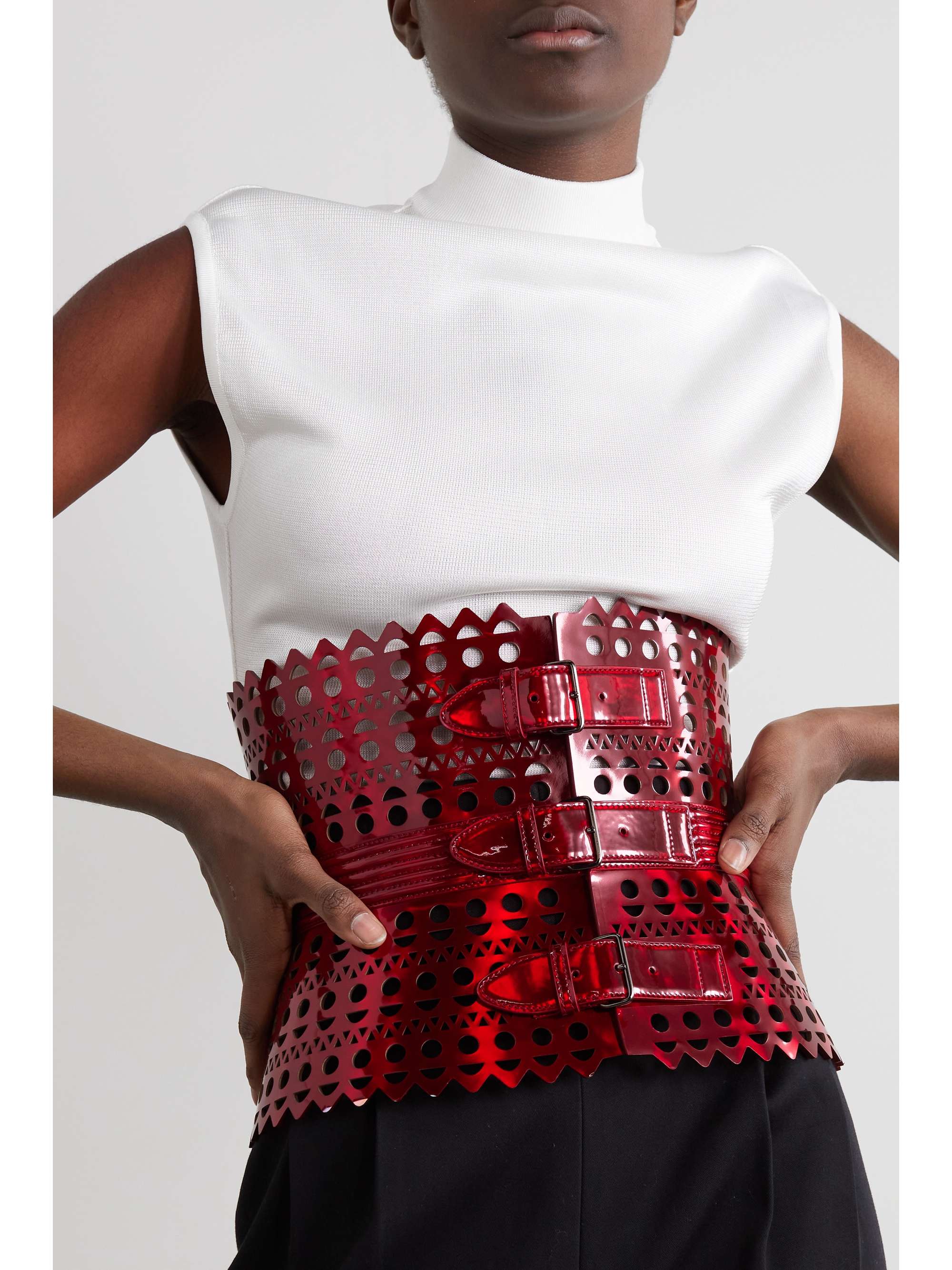 ALAÏA Laser-cut metallic leather waist belt