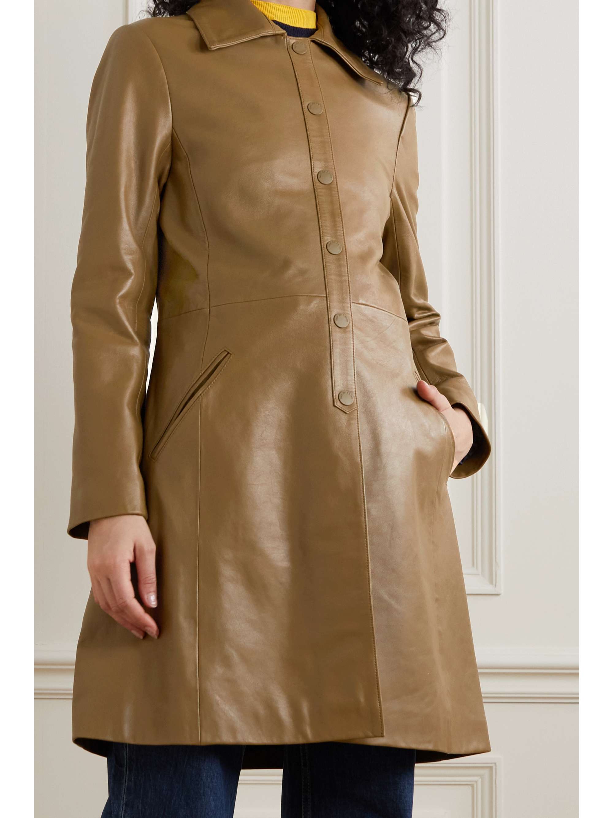 Áo khoác của See By Chloé