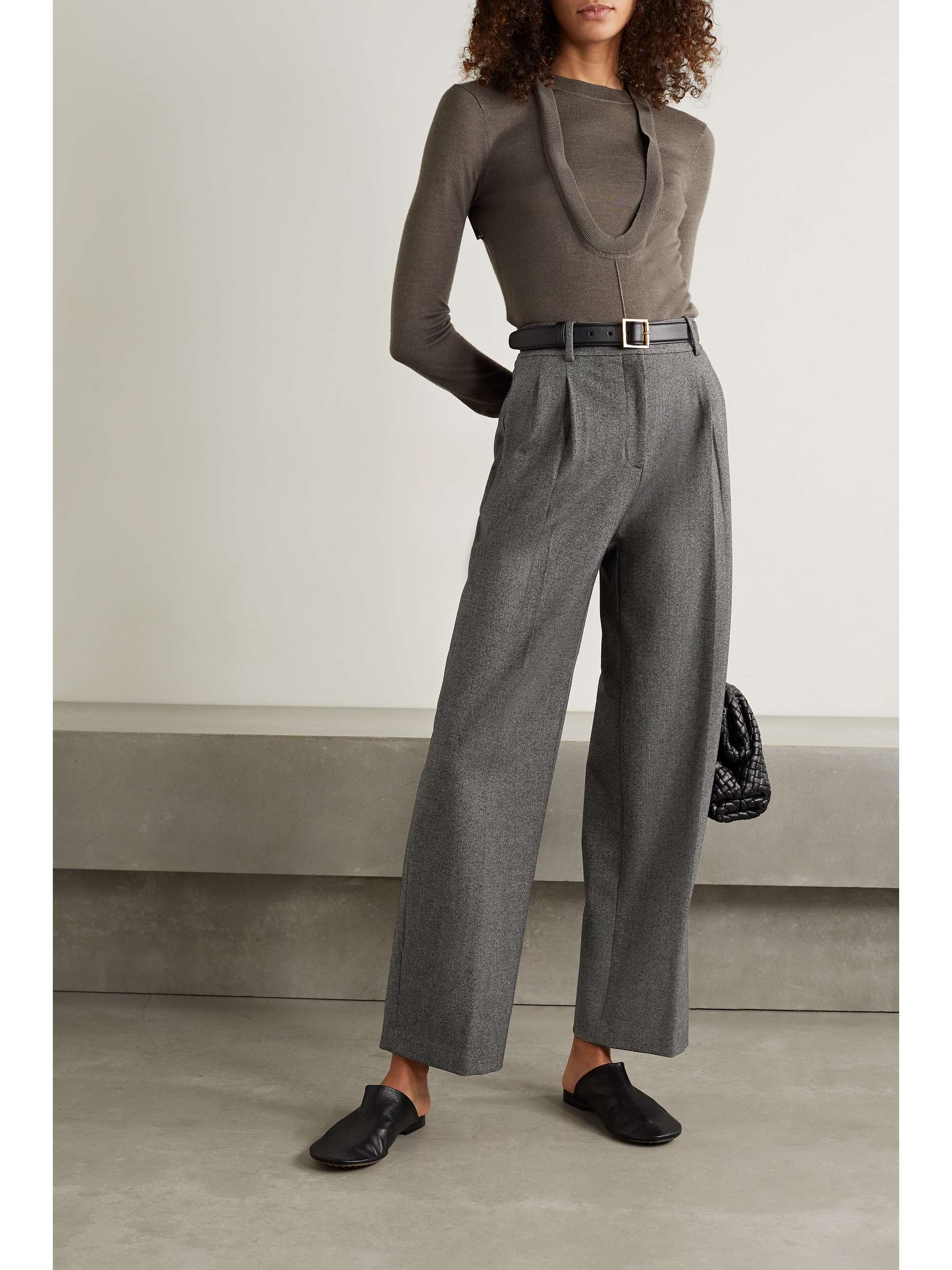 Gray Pleated twill wide-leg pants 