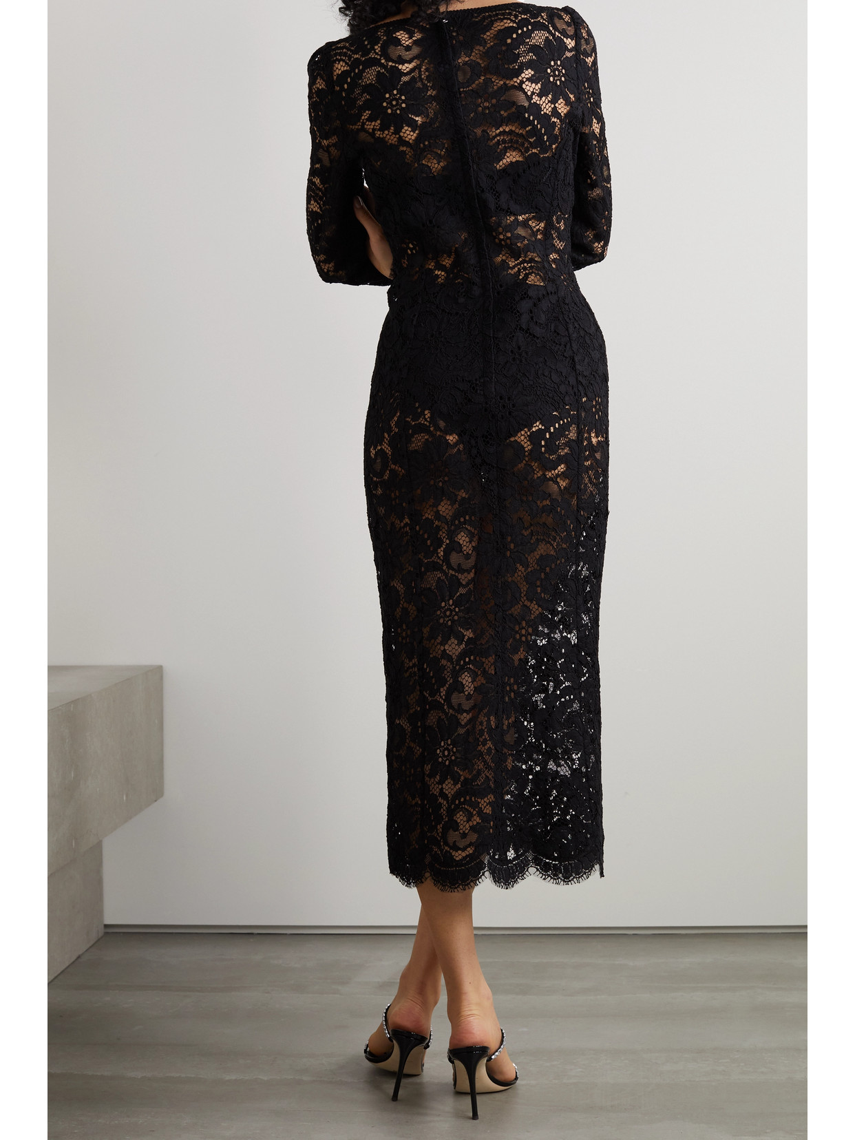dolce and gabbana black lace dress
