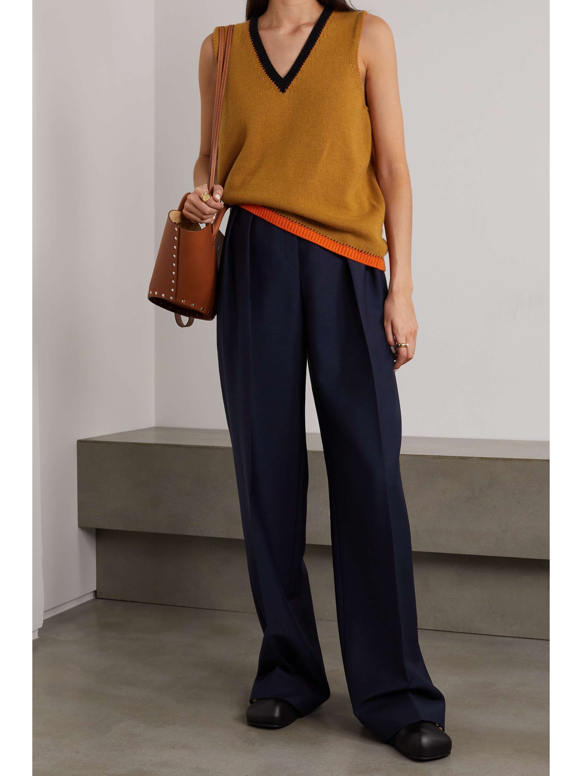 GABRIELA HEARST