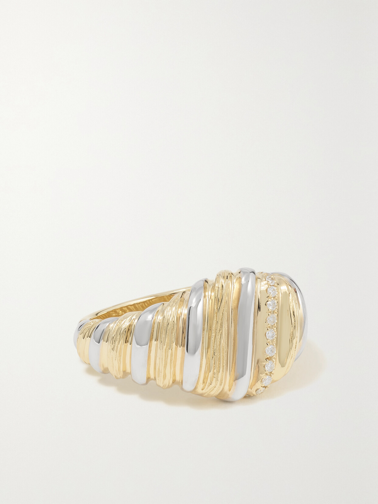 Yvonne Léon 9k Yellow And White Gold Gaufrette Diamond Signet Ring In Gold