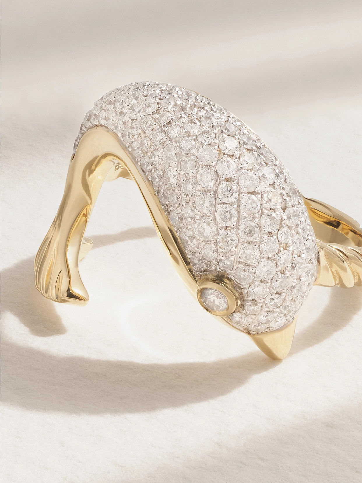 Shop Yvonne Léon 18-karat Gold Diamond Ring