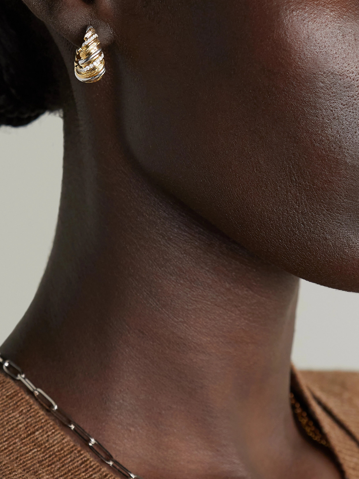 Yvonne Léon 9-karat Yellow And White Gold Diamond Hoop Earrings In Gold