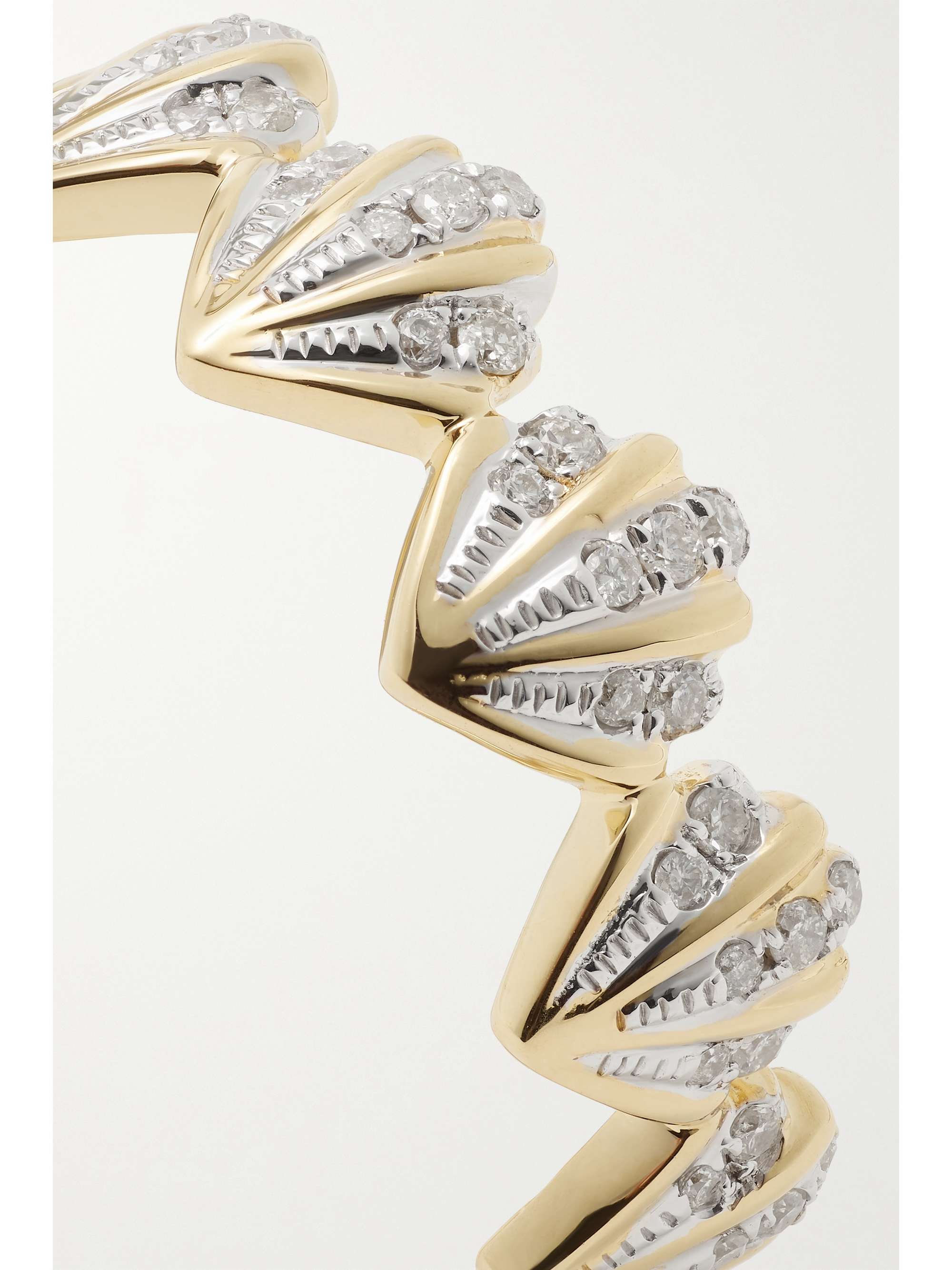 YVONNE LÉON 18-karat gold diamond ring