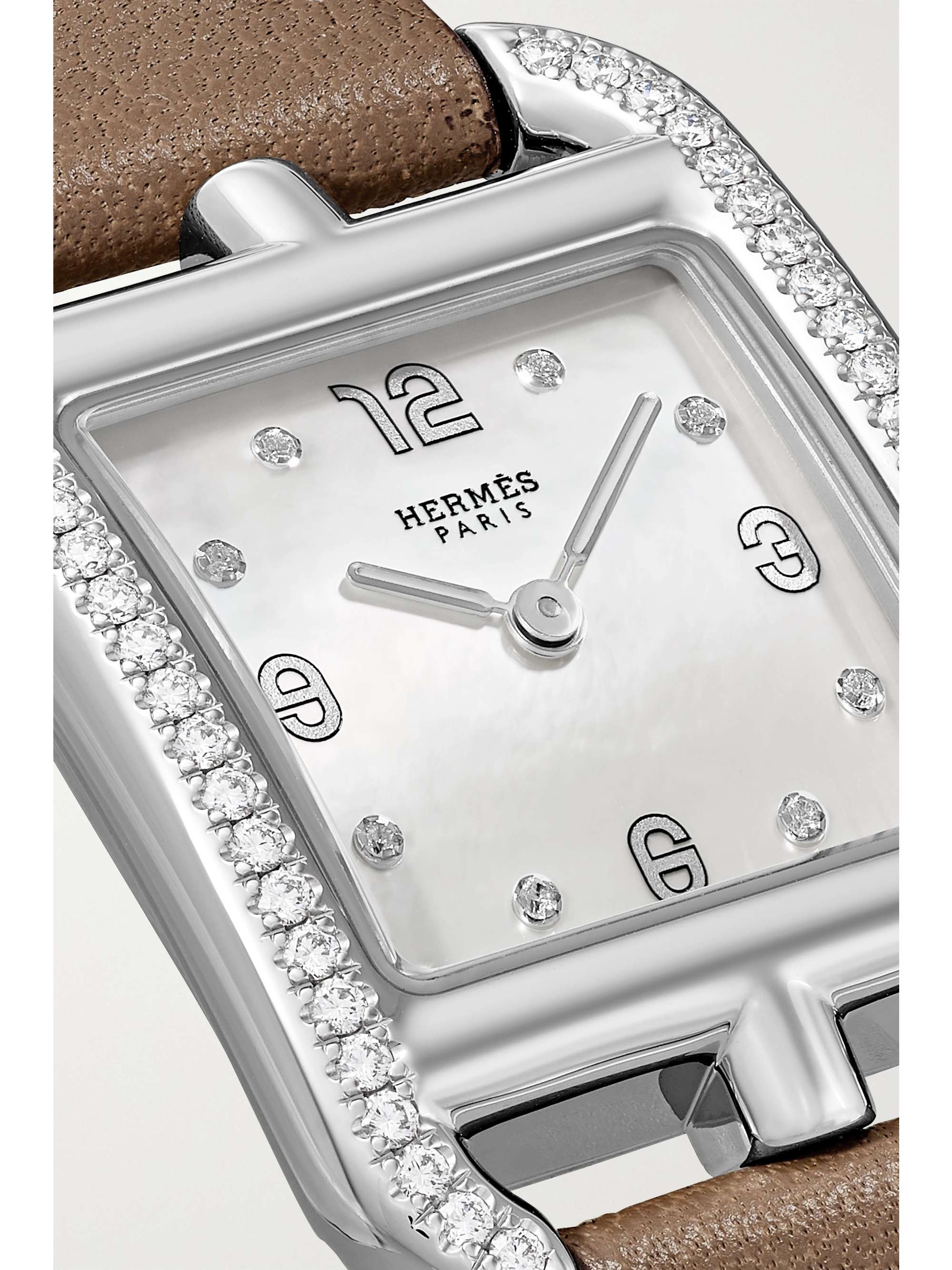 HERMÈS TIMEPIECES Cape Cod 31 mm kleine Uhr aus Edelstahl mit Perlmutt, Diamanten und Lederarmband