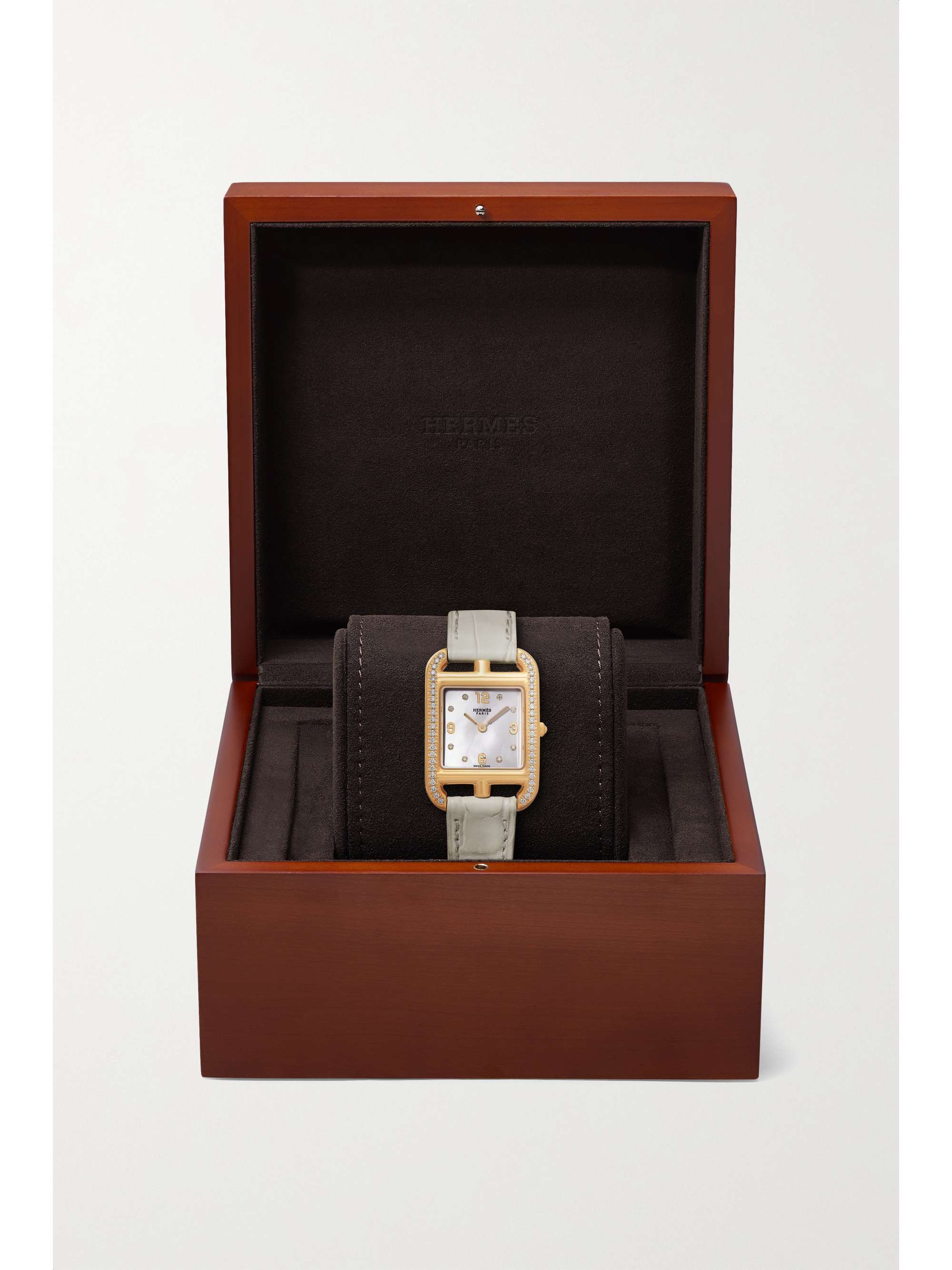 HERMÈS TIMEPIECES Cape Cod 31mm small 18-karat gold, alligator, mother-of-pearl and diamond watch