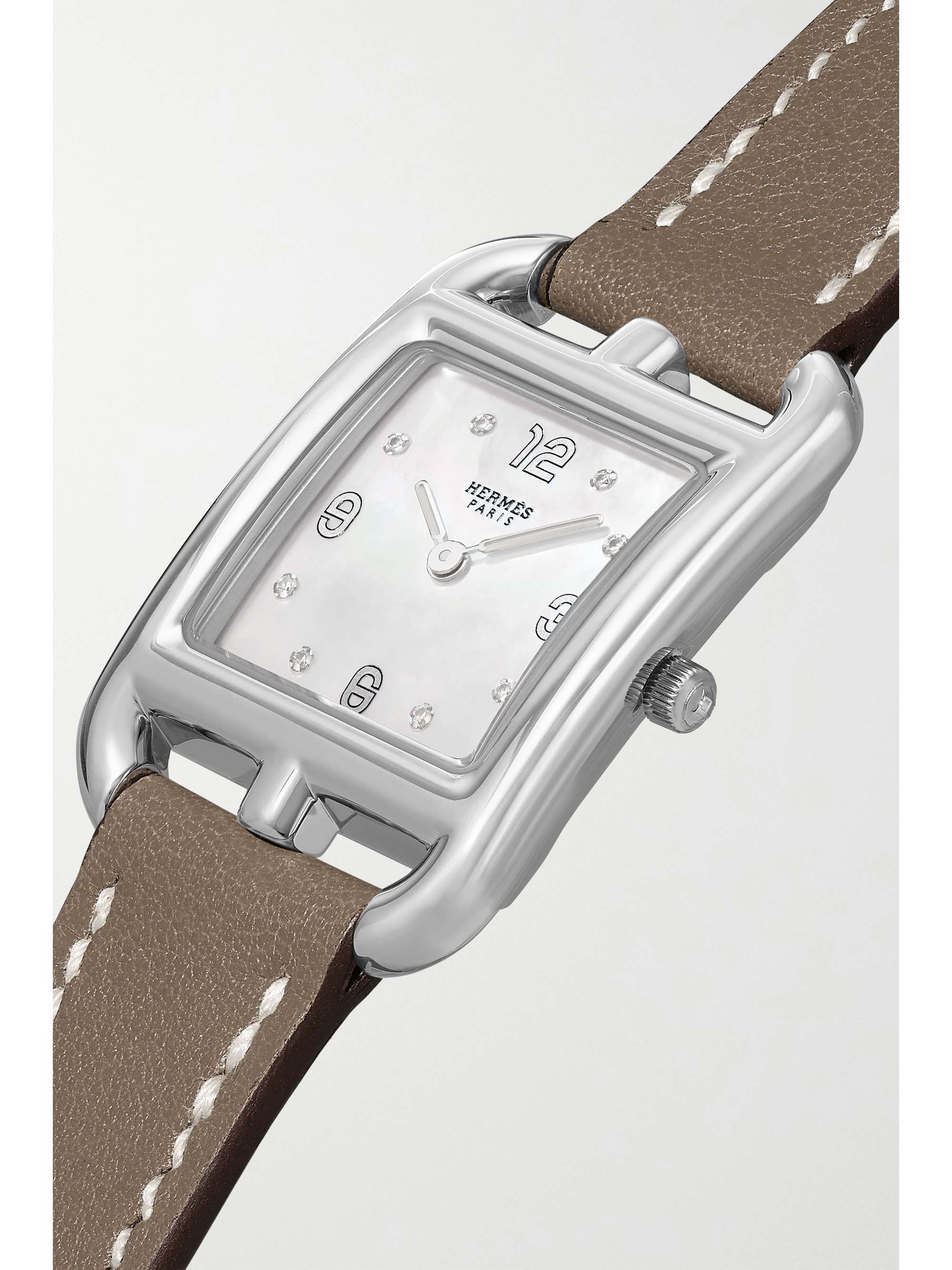 HERMÈS TIMEPIECES Montre en acier inoxydable, nacre et diamants à bracelet en cuir Cape Cod Small, 31 mm