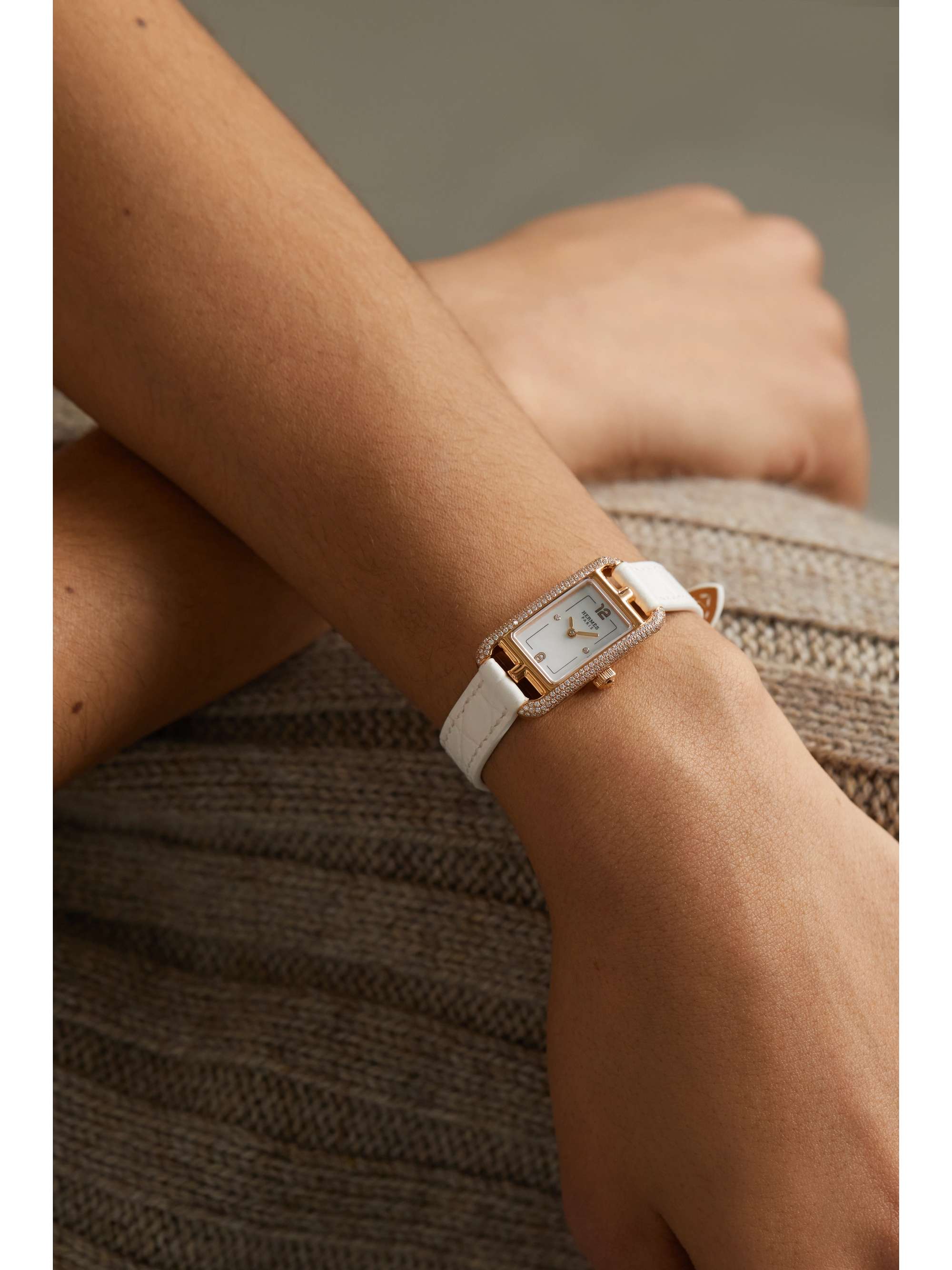 HERMÈS TIMEPIECES Nantucket 29mm small 18-karat rose gold, alligator, mother-of-pearl and diamond watch