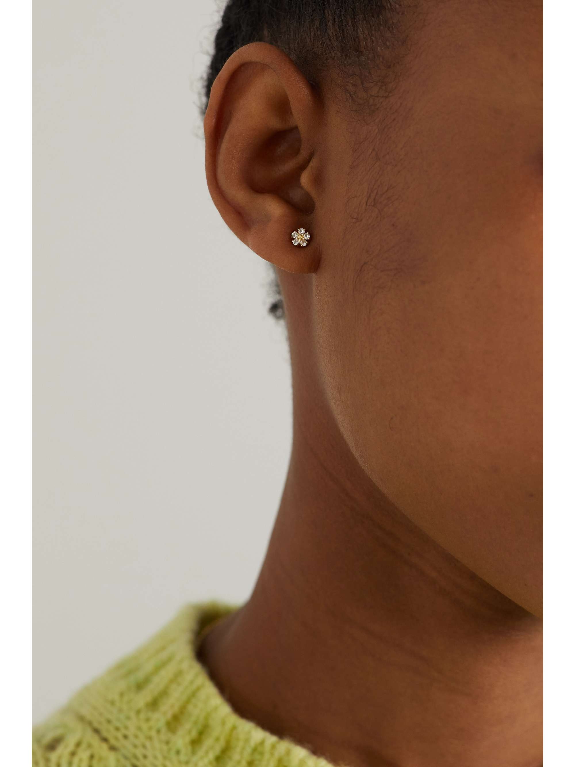 STONE AND STRAND Flower gold sapphire single earring NETAPORTER