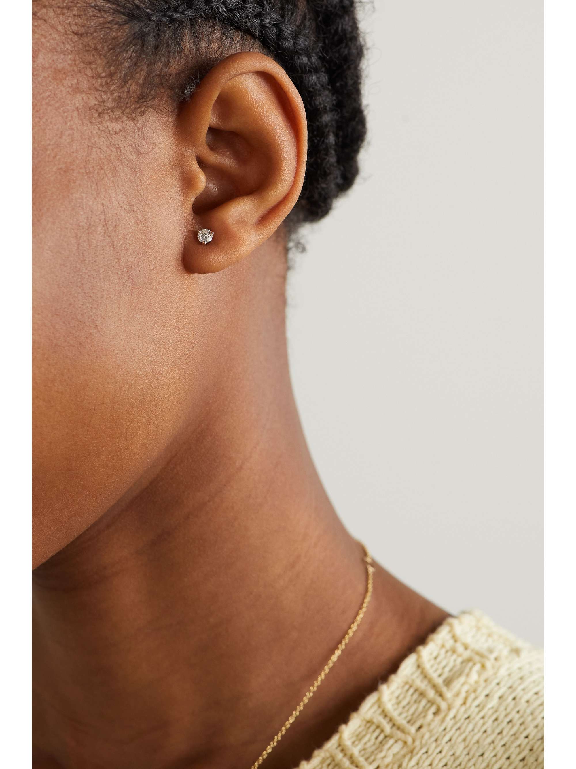 STONE AND STRAND Gold diamond earrings