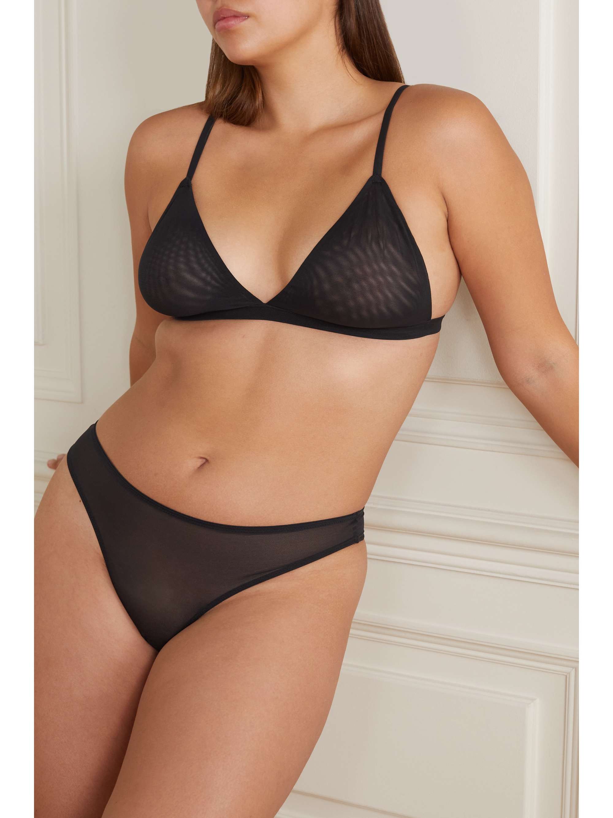 SKIMS Mesh Built Up thong - Sienna
