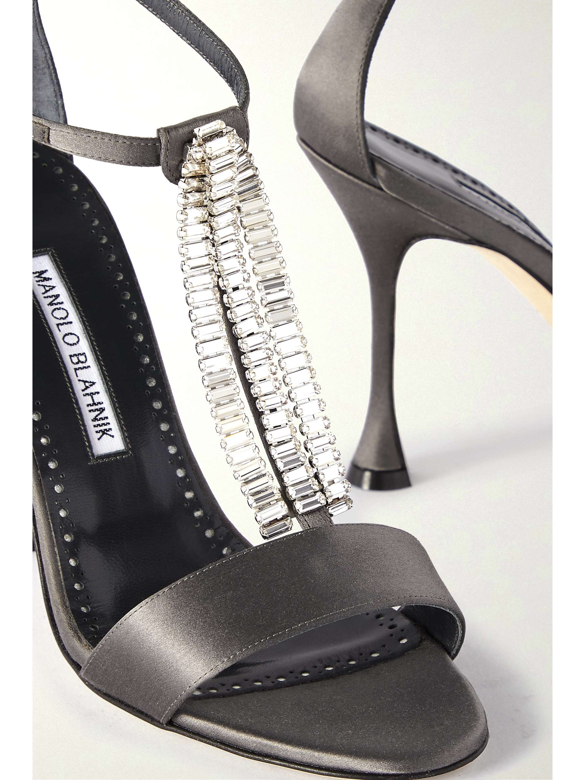 MANOLO BLAHNIK Bambi 105 水晶缀饰缎布凉鞋