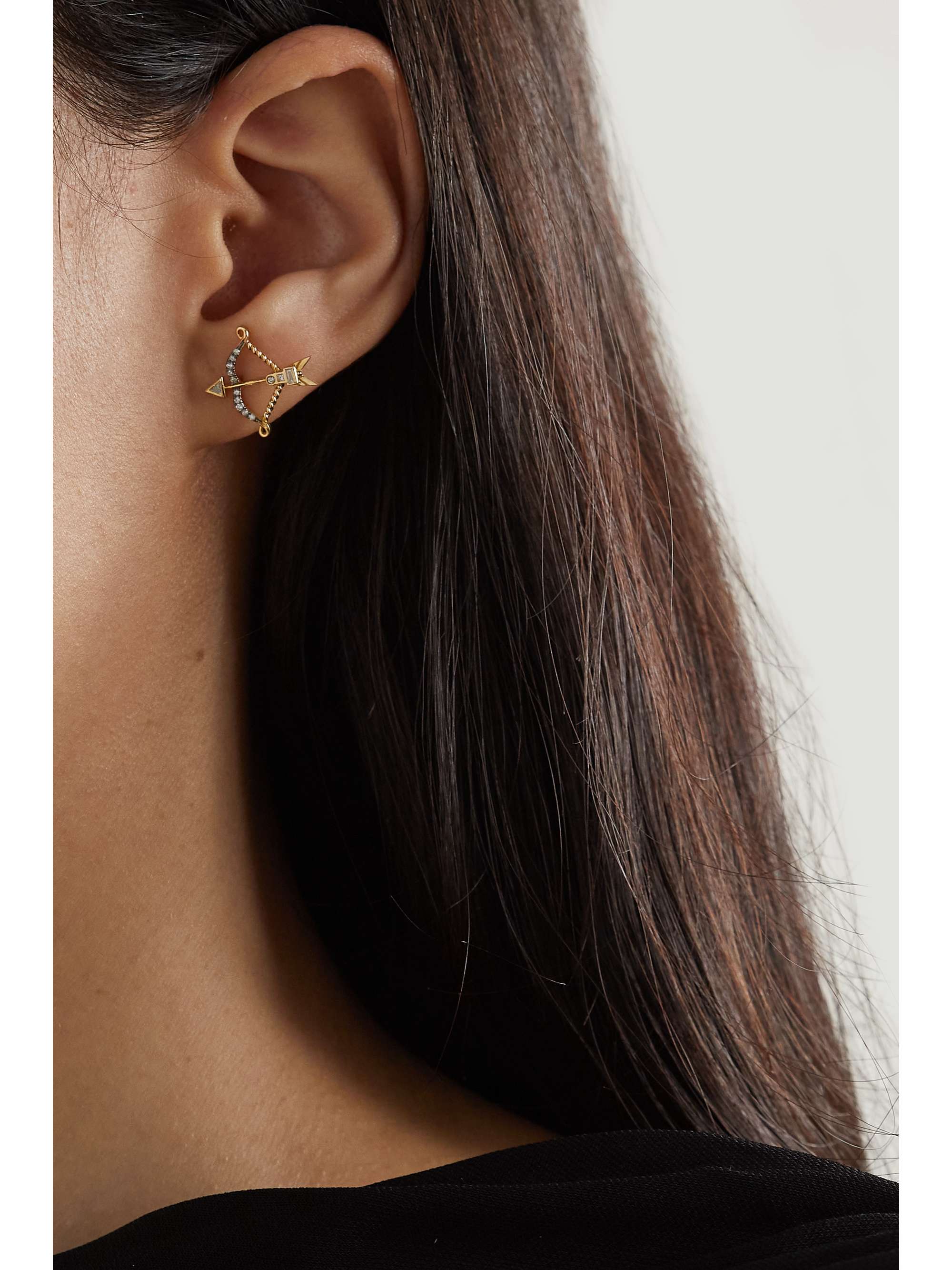 SORELLINA Bow & Arrow 18-karat gold diamond earrings