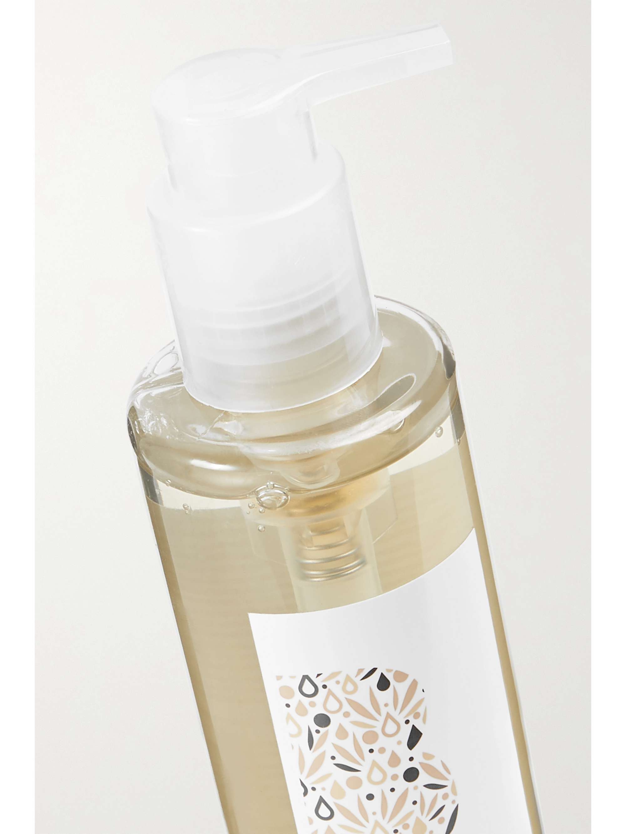 BRIOGEO Be Gentle, Be Kind Aloe + Oat Milk Ultra Soothing Shampoo, 236ml
