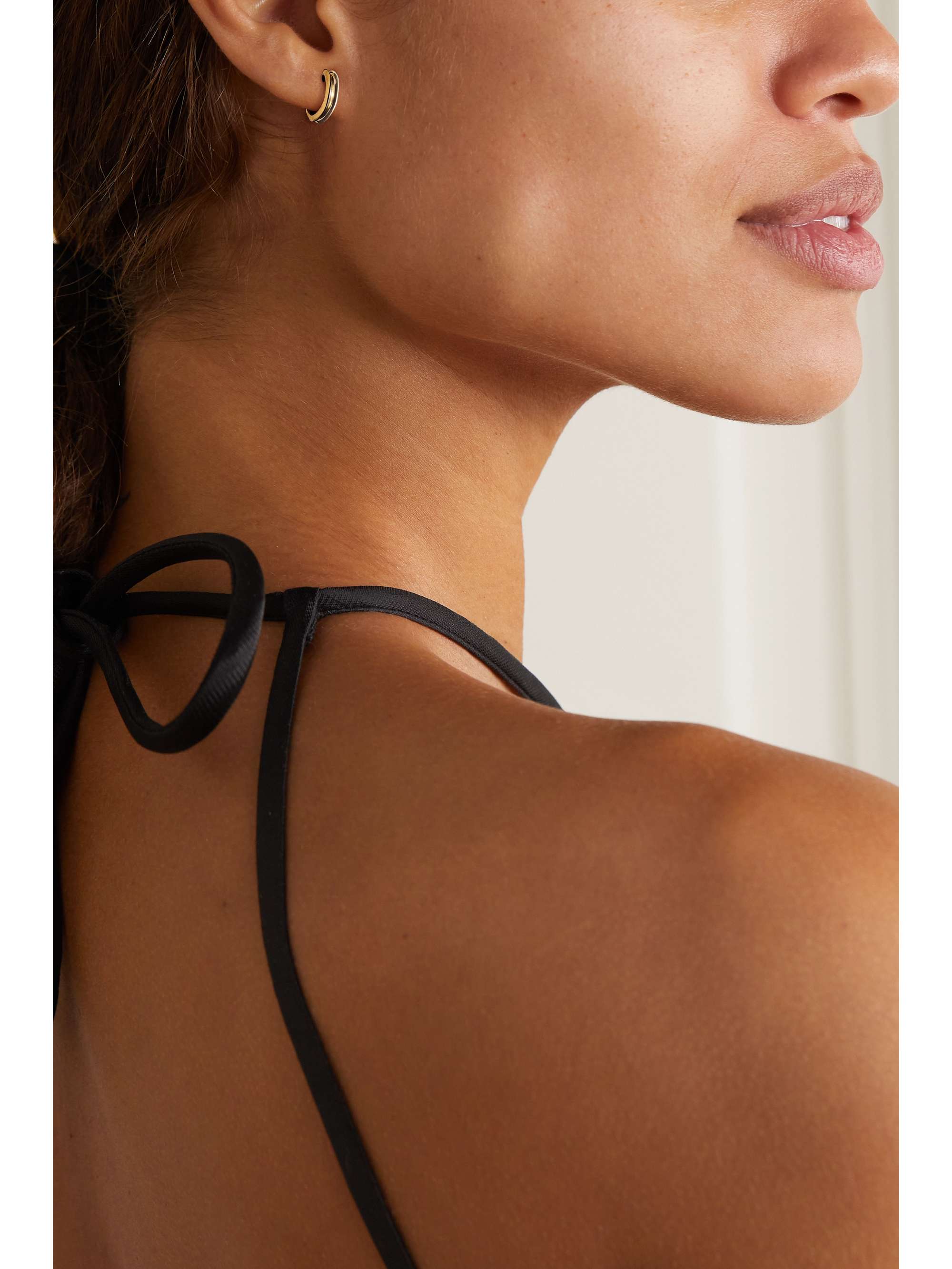 WWAKE Narrow Ripple 10-karat gold hoop earrings