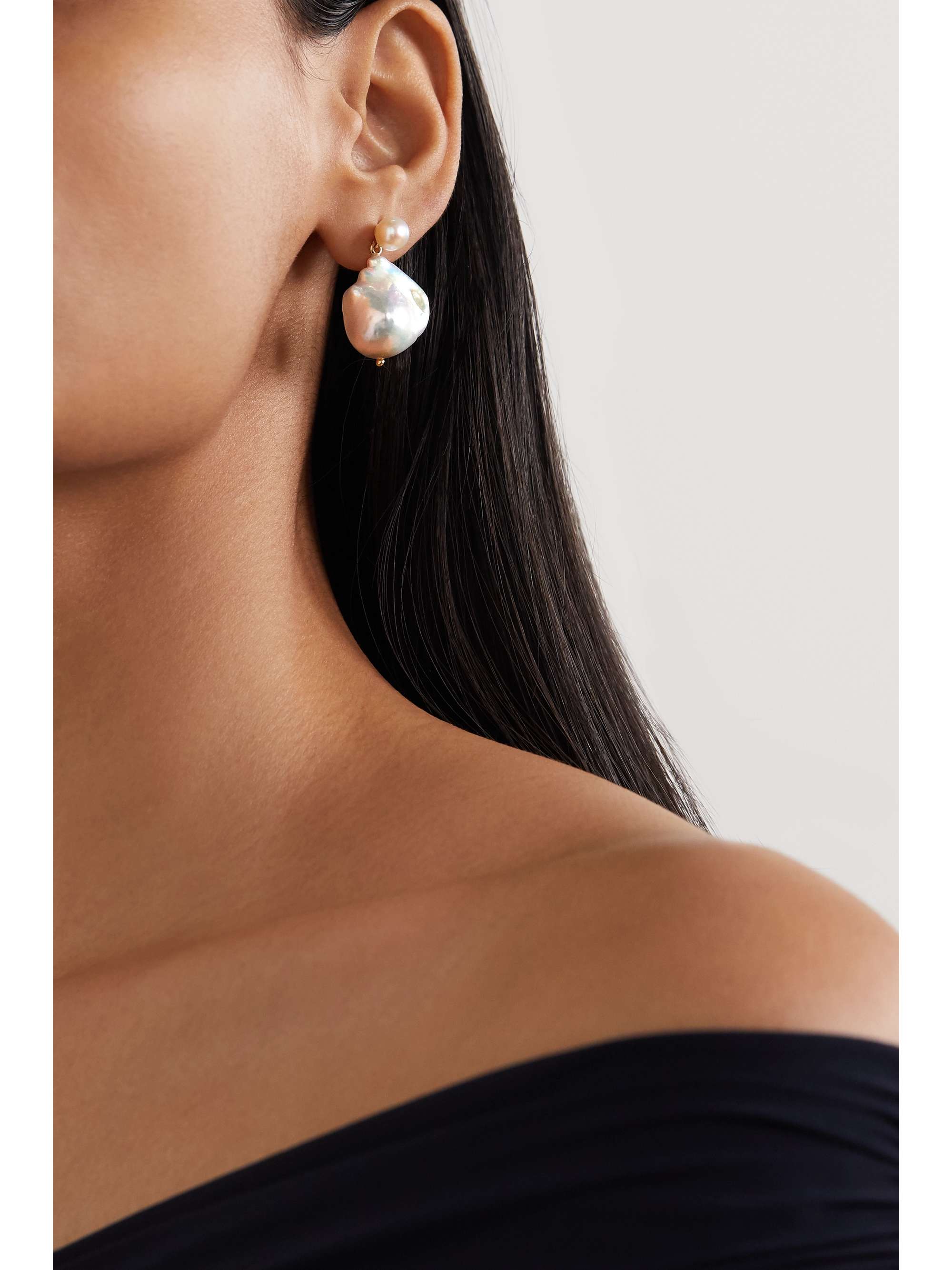 MATEO Duality 14-karat gold pearl earrings