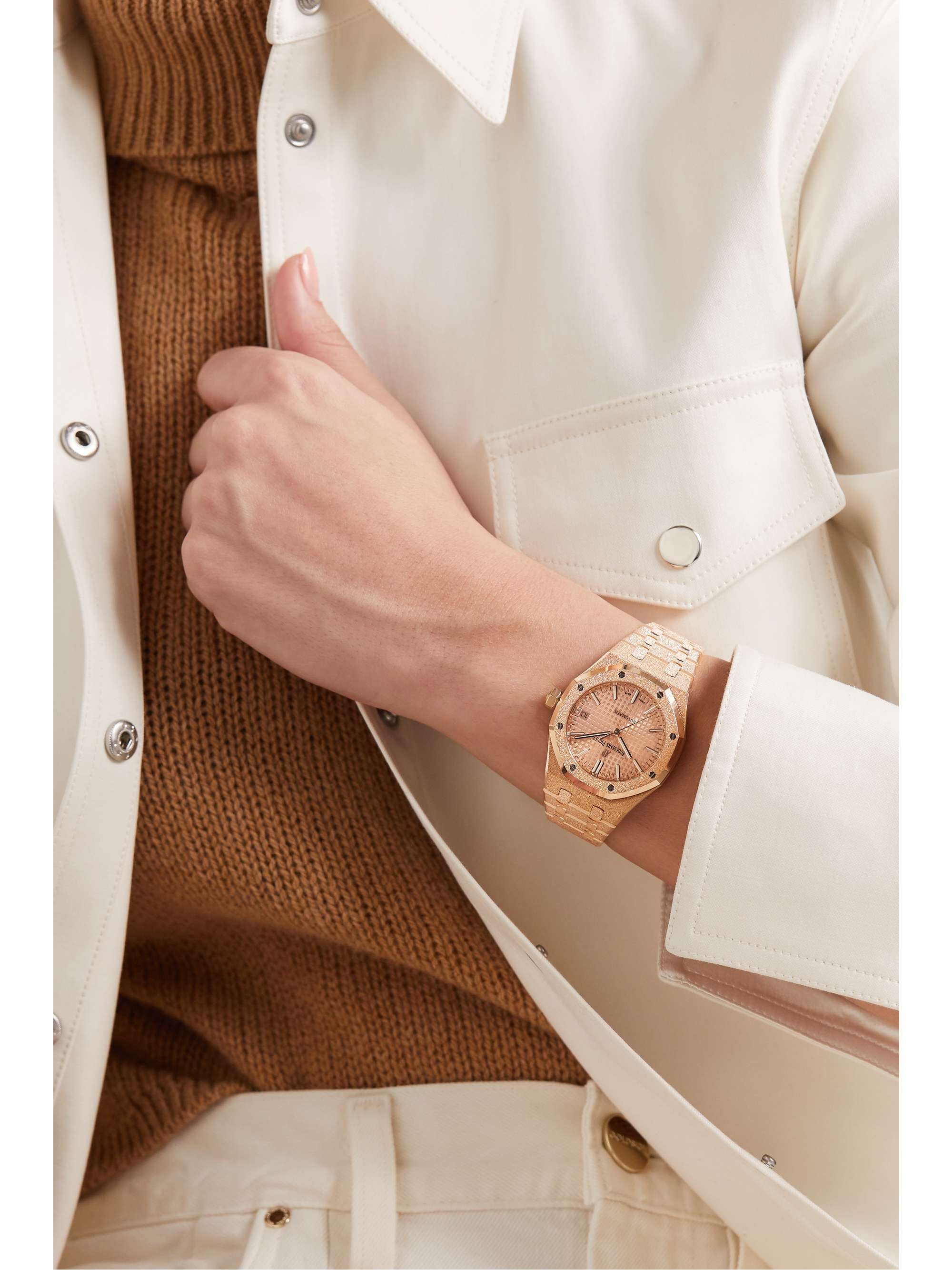 AUDEMARS PIGUET Royal Oak Frosted Gold Automatic 37 mm Uhr aus gehämmertem 18 Karat Roségold