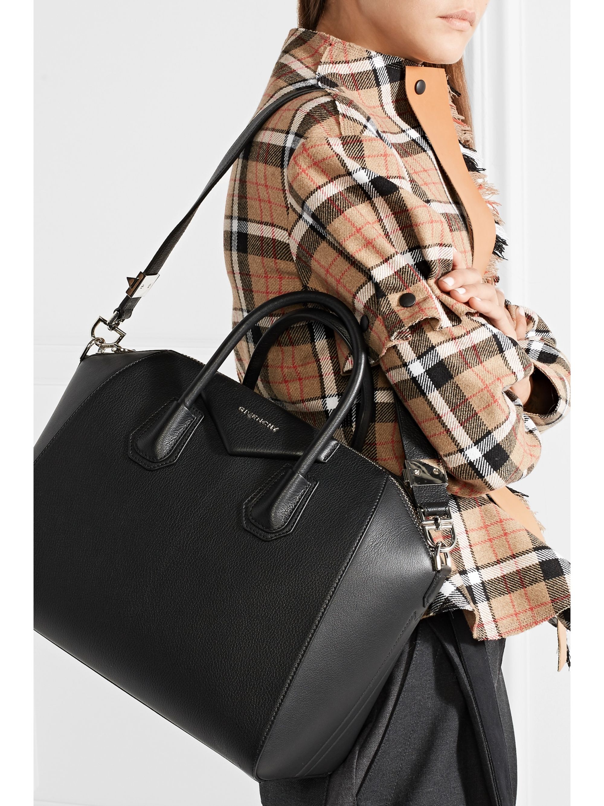 antigona givenchy medium