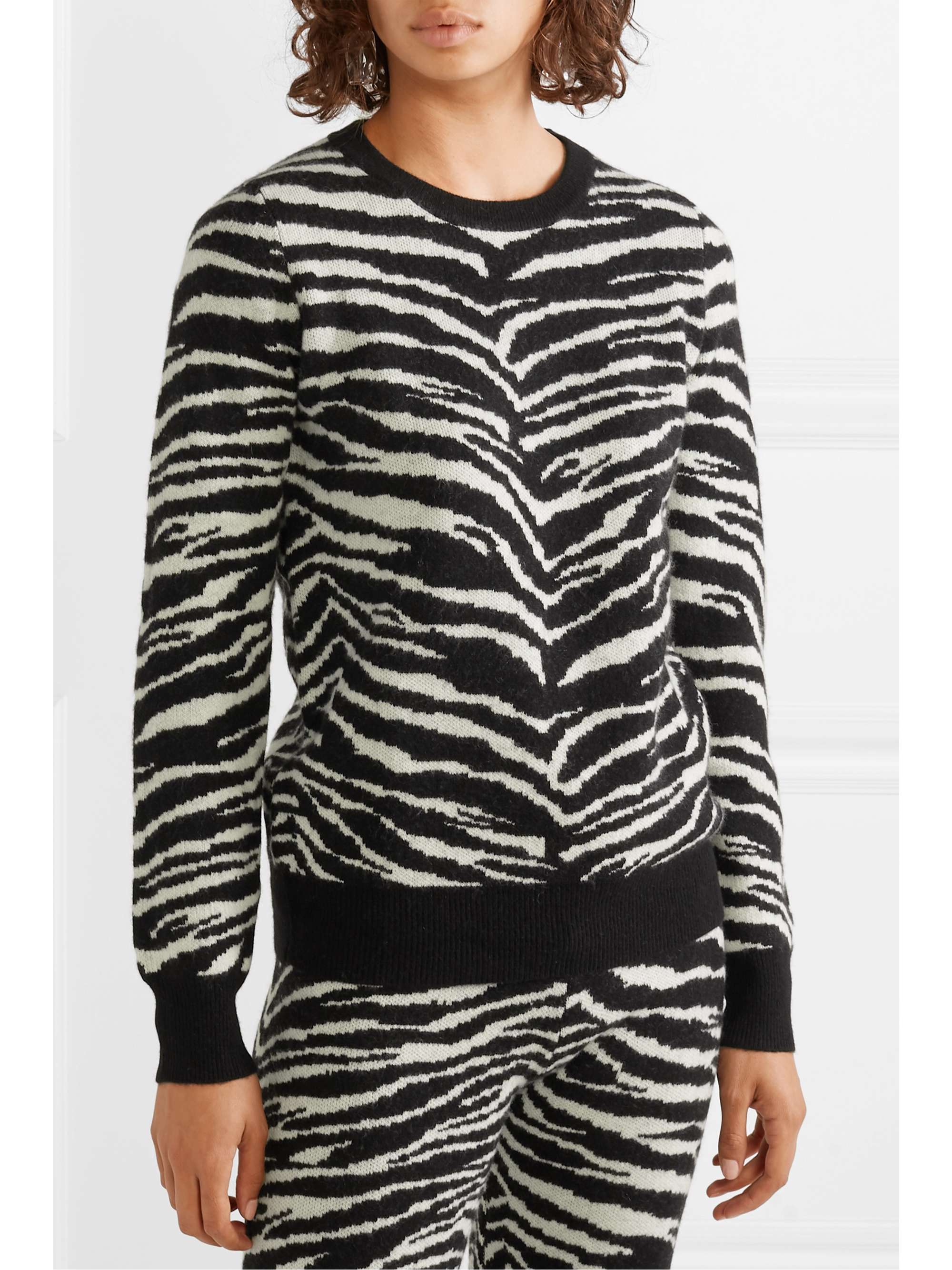 MADELEINE THOMPSON Hazel cashmere sweater