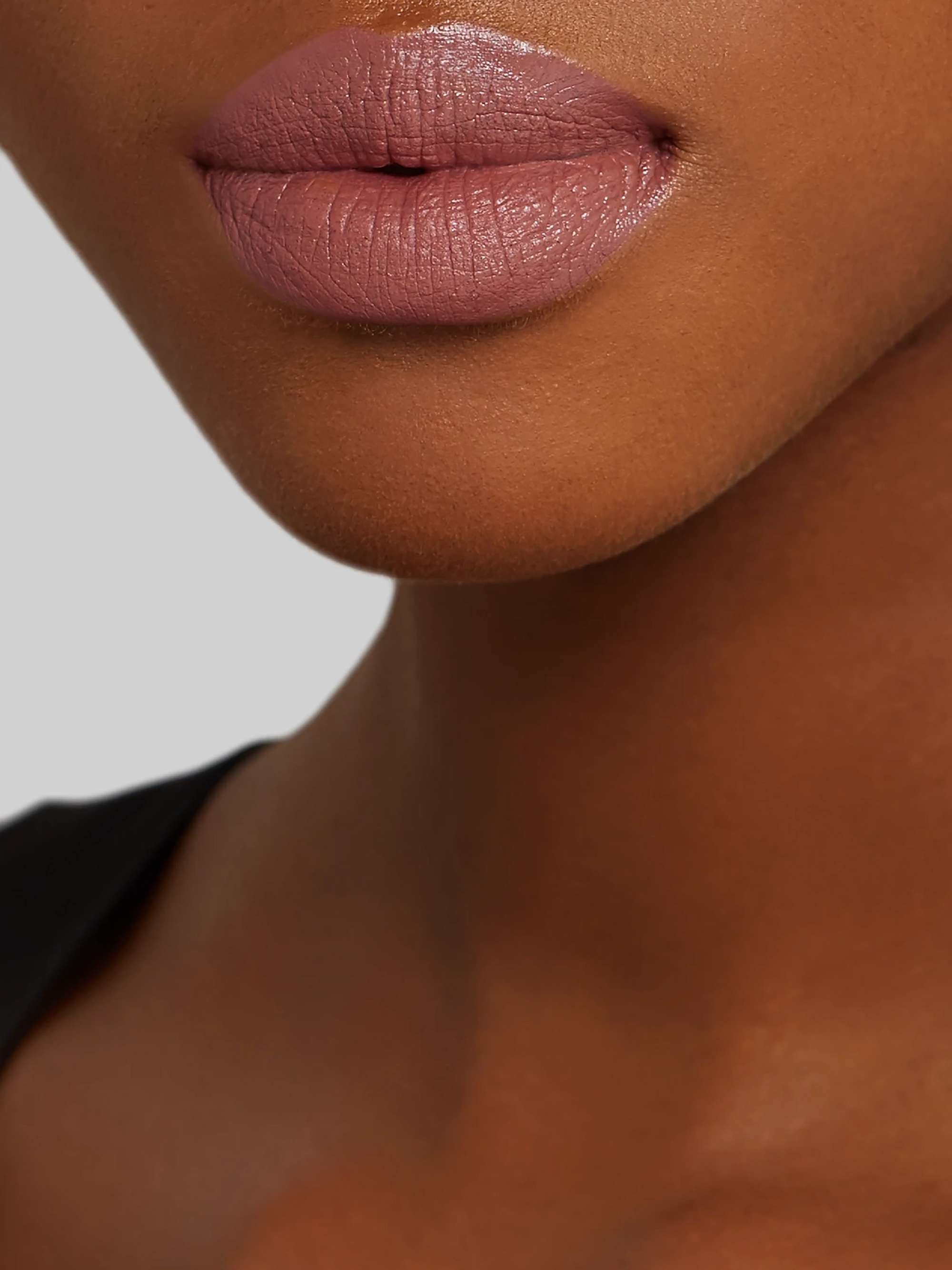 CHARLOTTE TILBURY K.I.S.S.I.N.G Lipstick - Penelope Pink