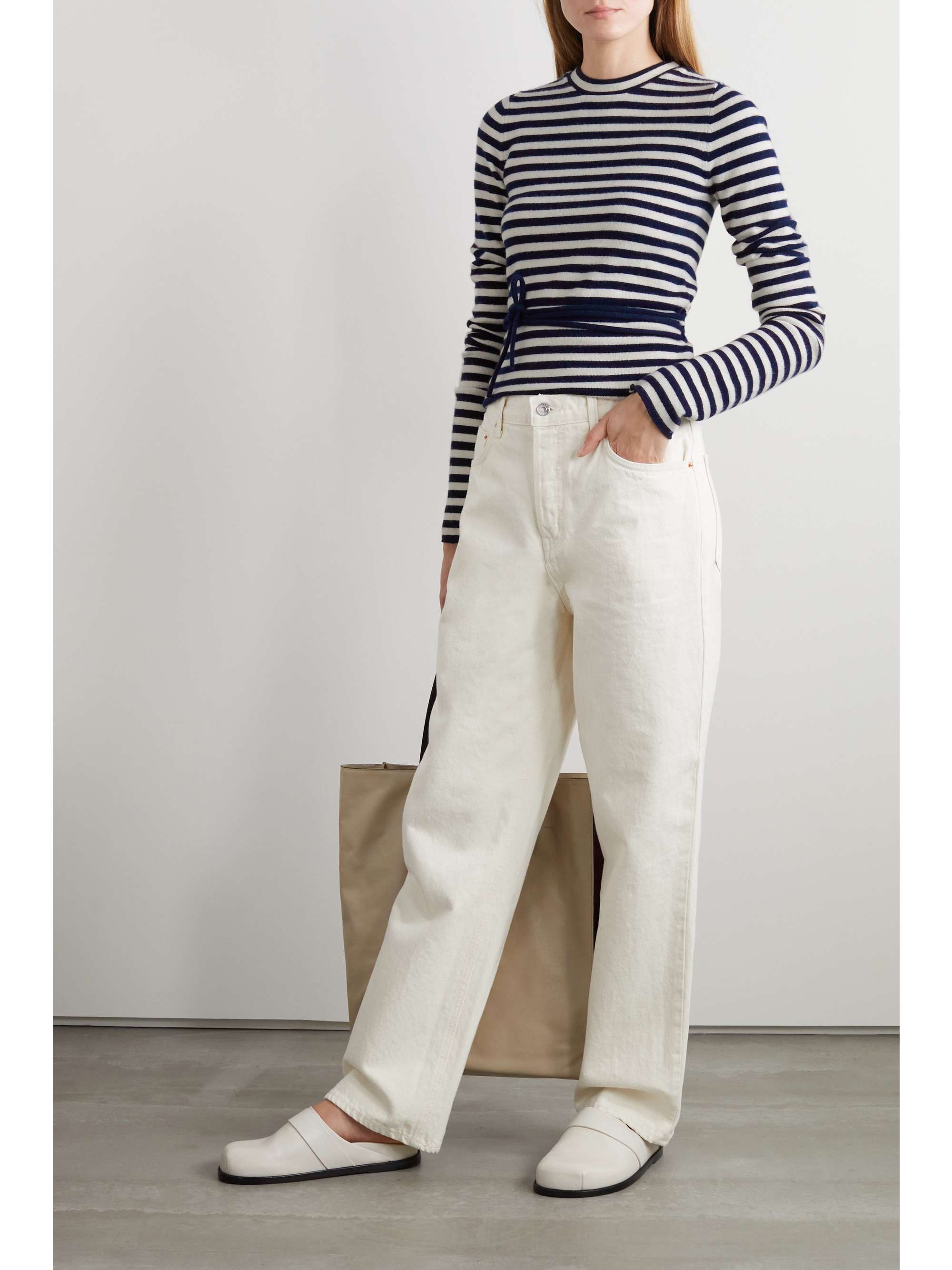 EXTREME CASHMERE N°202 Minus belted cashmere-blend sweater