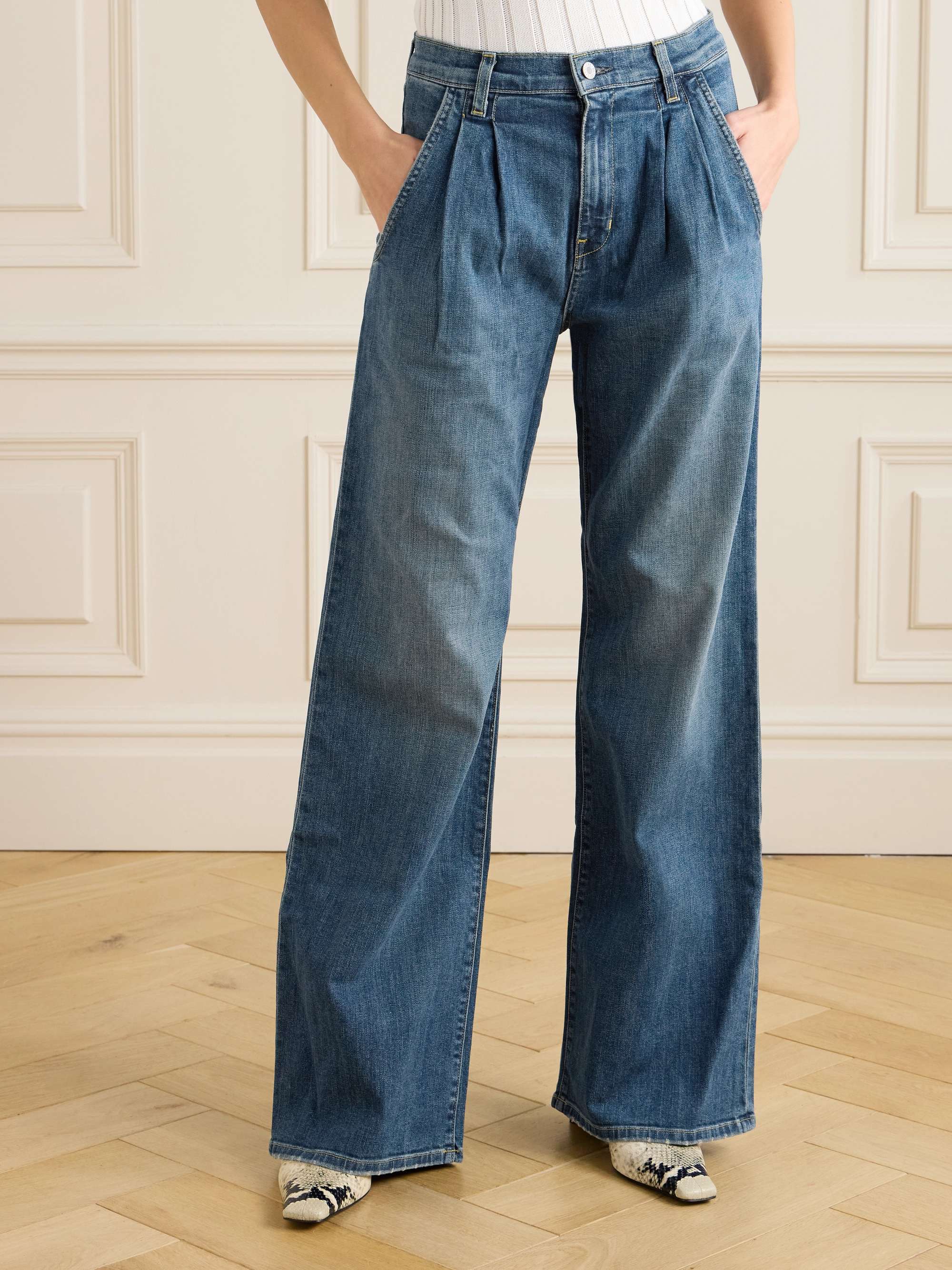 NILI LOTAN Flora pleated high-rise wide-leg jeans