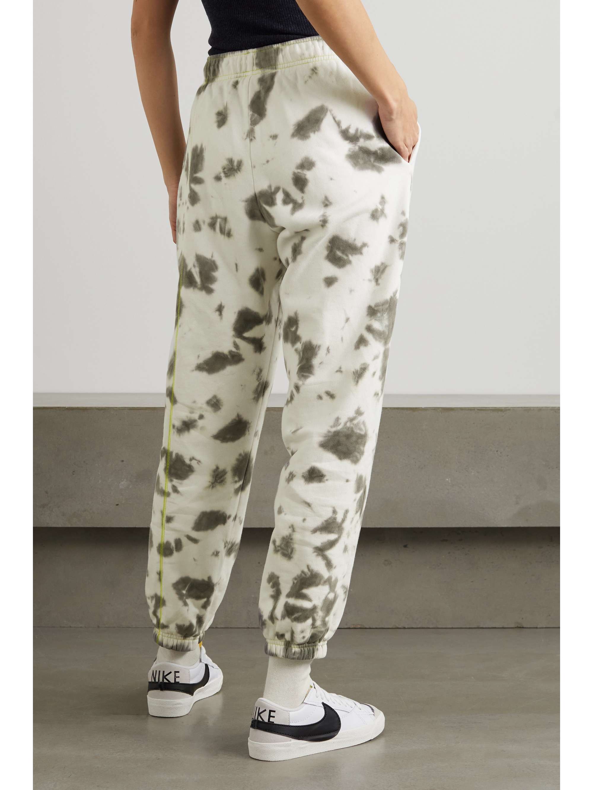 Gray Embroidered tie-dyed cotton-blend 
