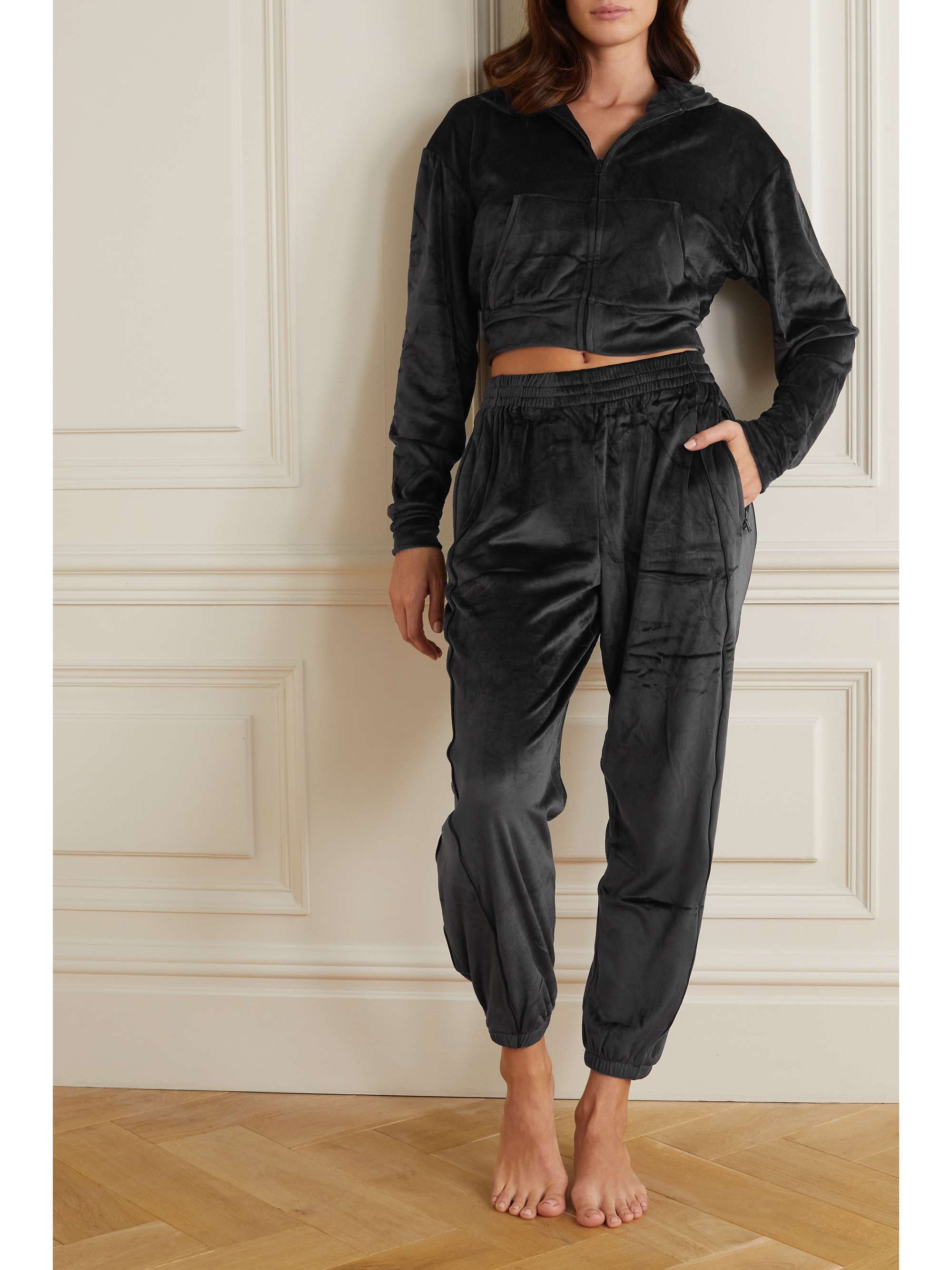 track pants oversized