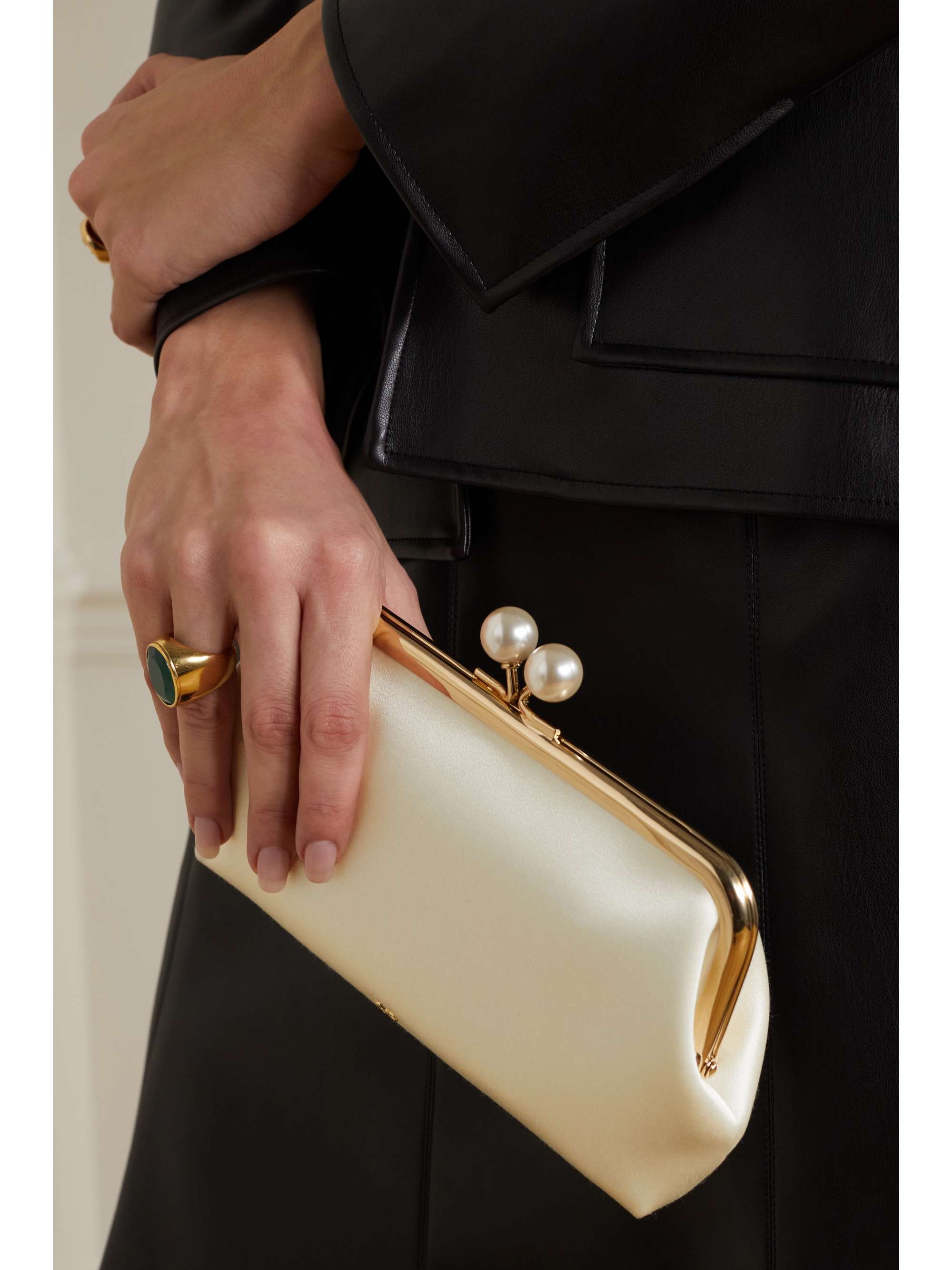 ANYA HINDMARCH 