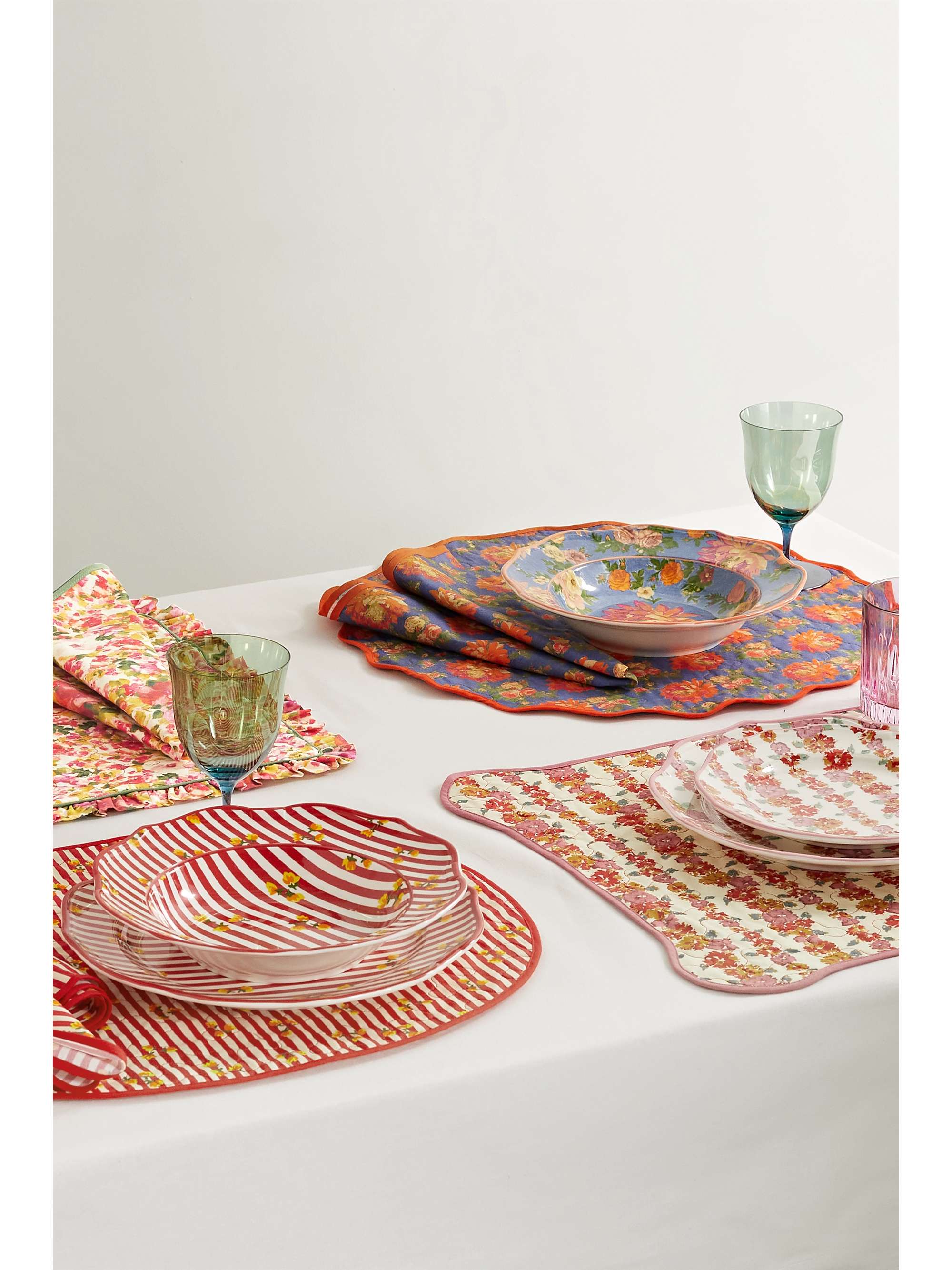 LORETTA CAPONI Floral-print cotton placemat and napkin set