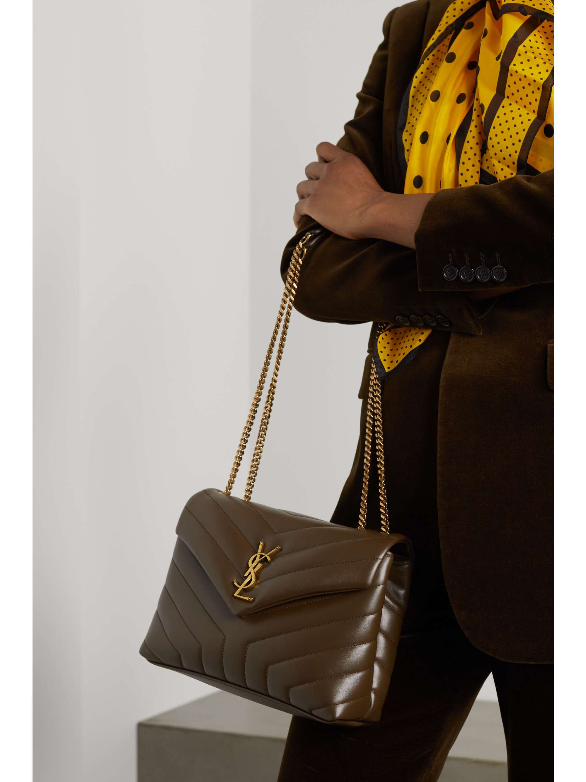 Túi Saint Laurent Loulou quilted shoulder bag