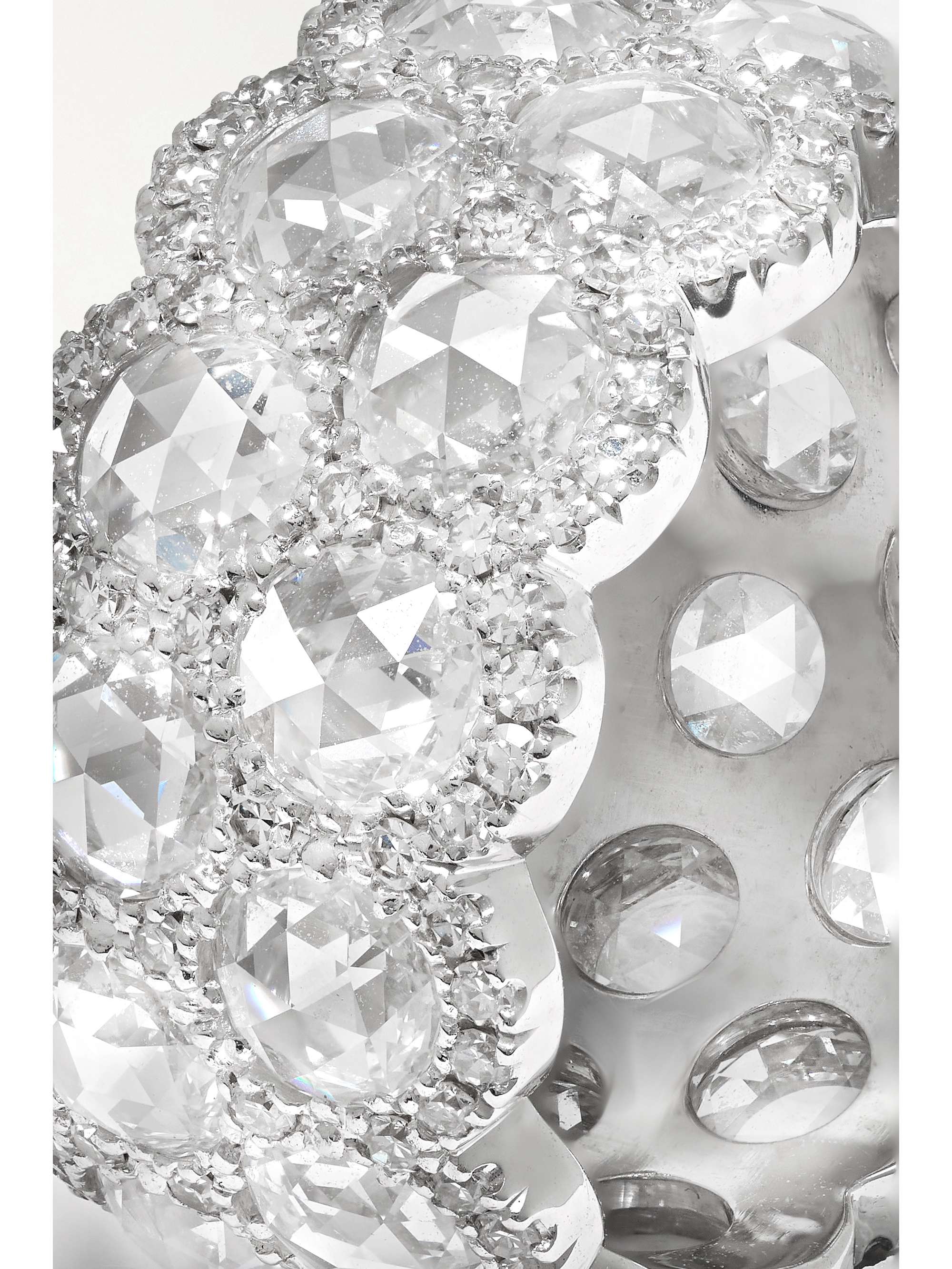 DAVID MORRIS 18-karat white gold diamond ring