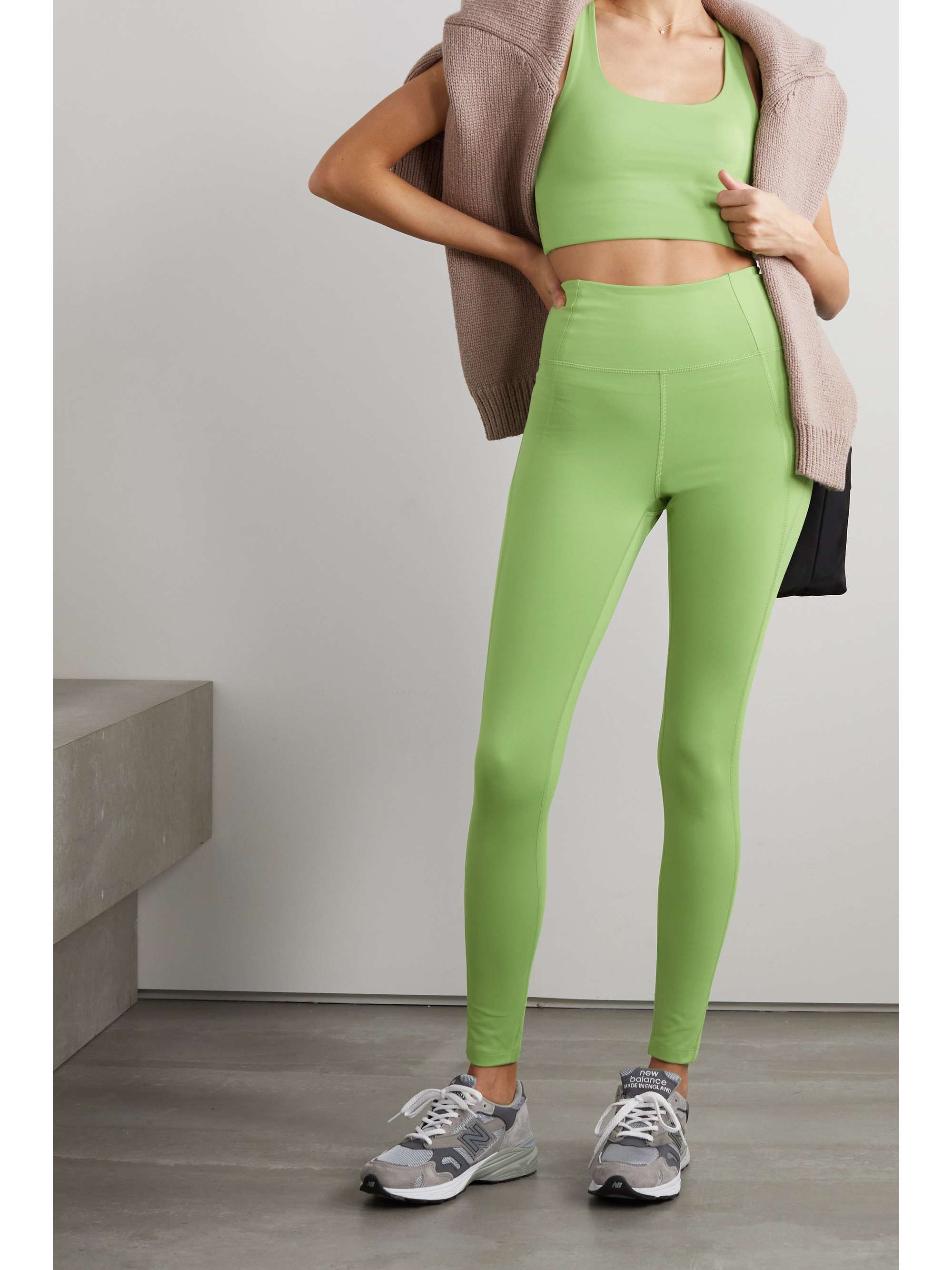 Green Compressive stretch recycled 