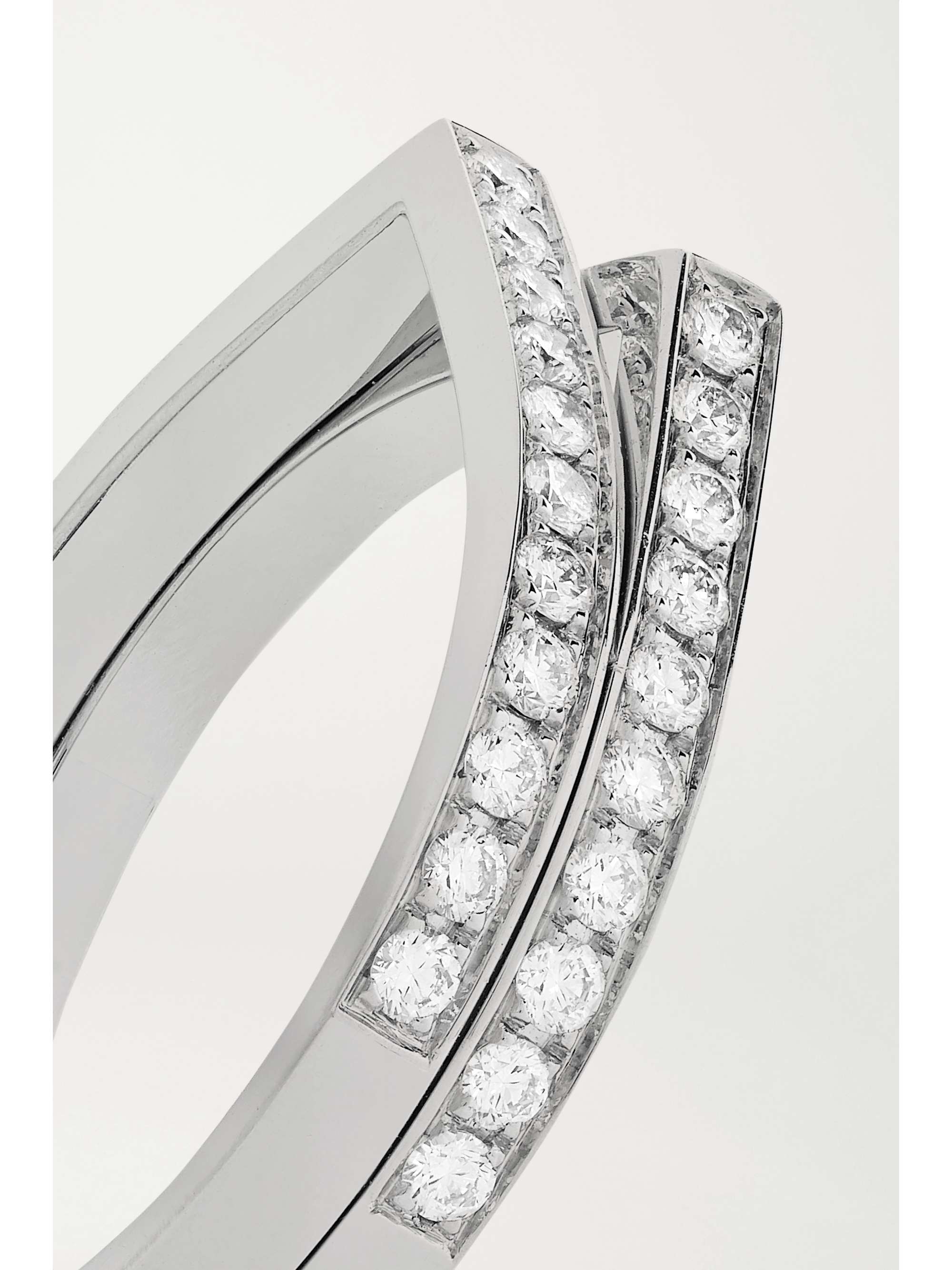 Antifer 18-karat white gold diamond ring