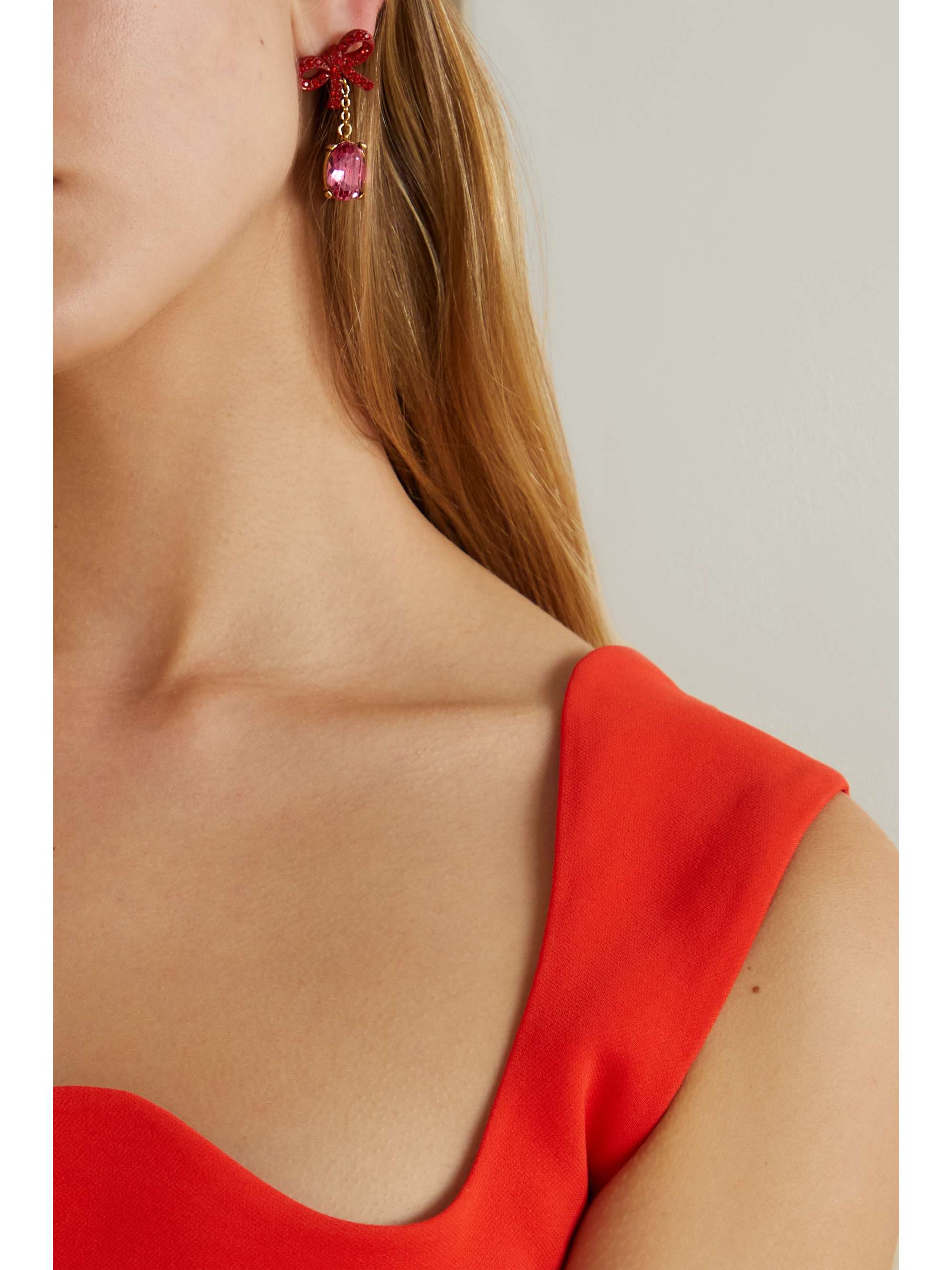 OSCAR DE LA RENTA Gold-tone, enamel and crystal earrings