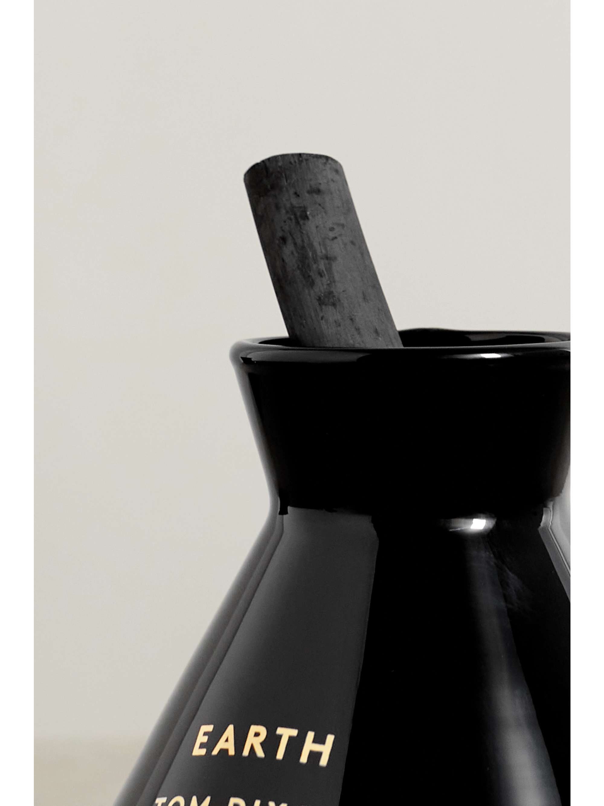 TOM DIXON Elements charcoal diffuser - Earth, 200ml