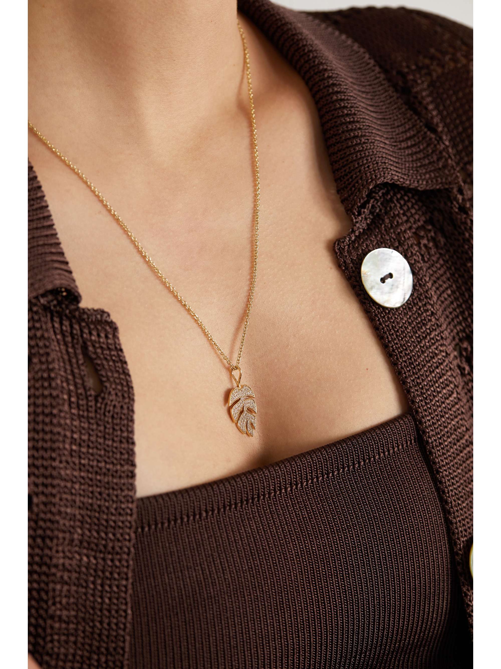 SYDNEY EVAN Monstera 14-karat gold diamond necklace